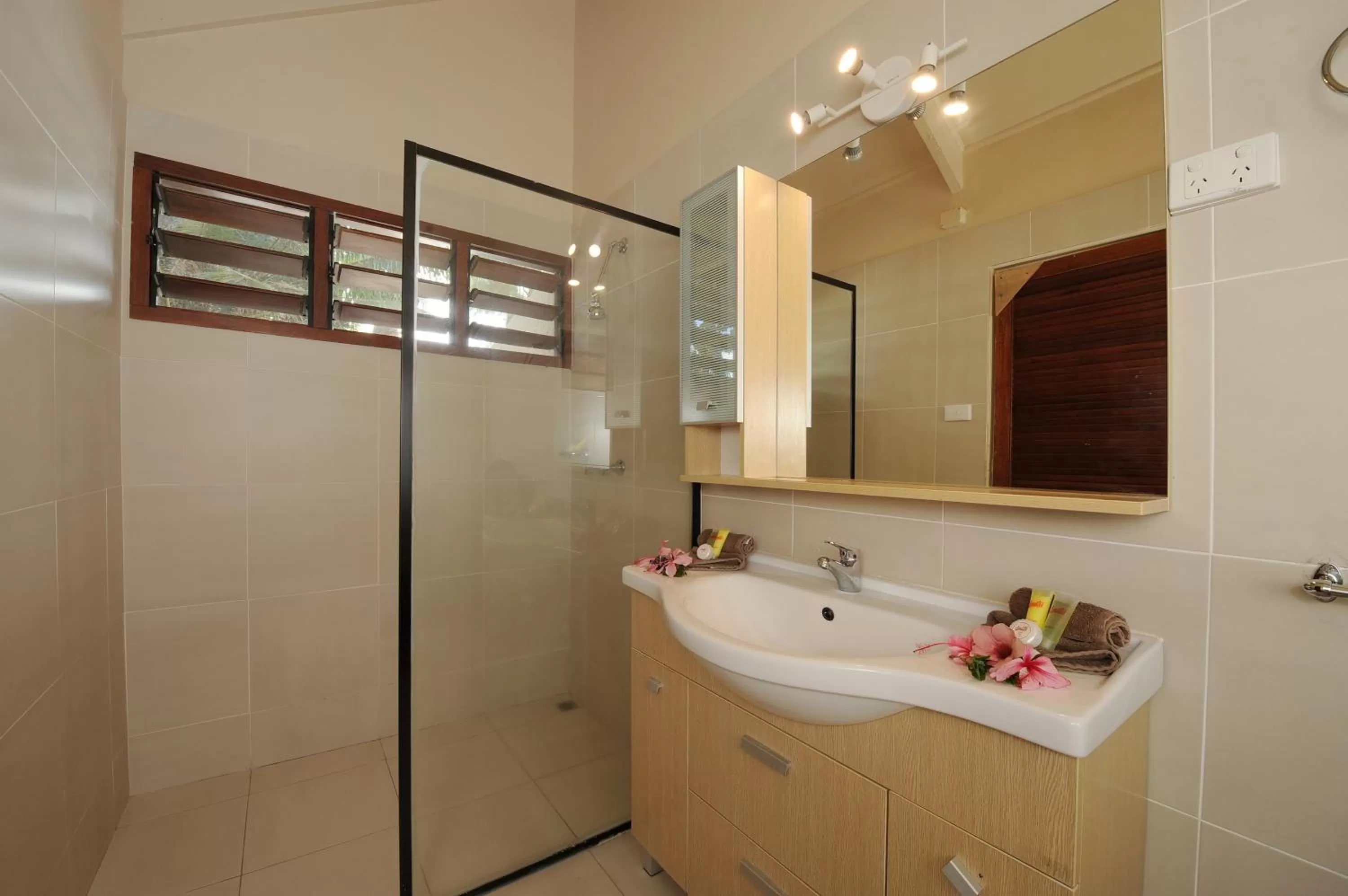 Shower in Erakor Island Resort & Spa
