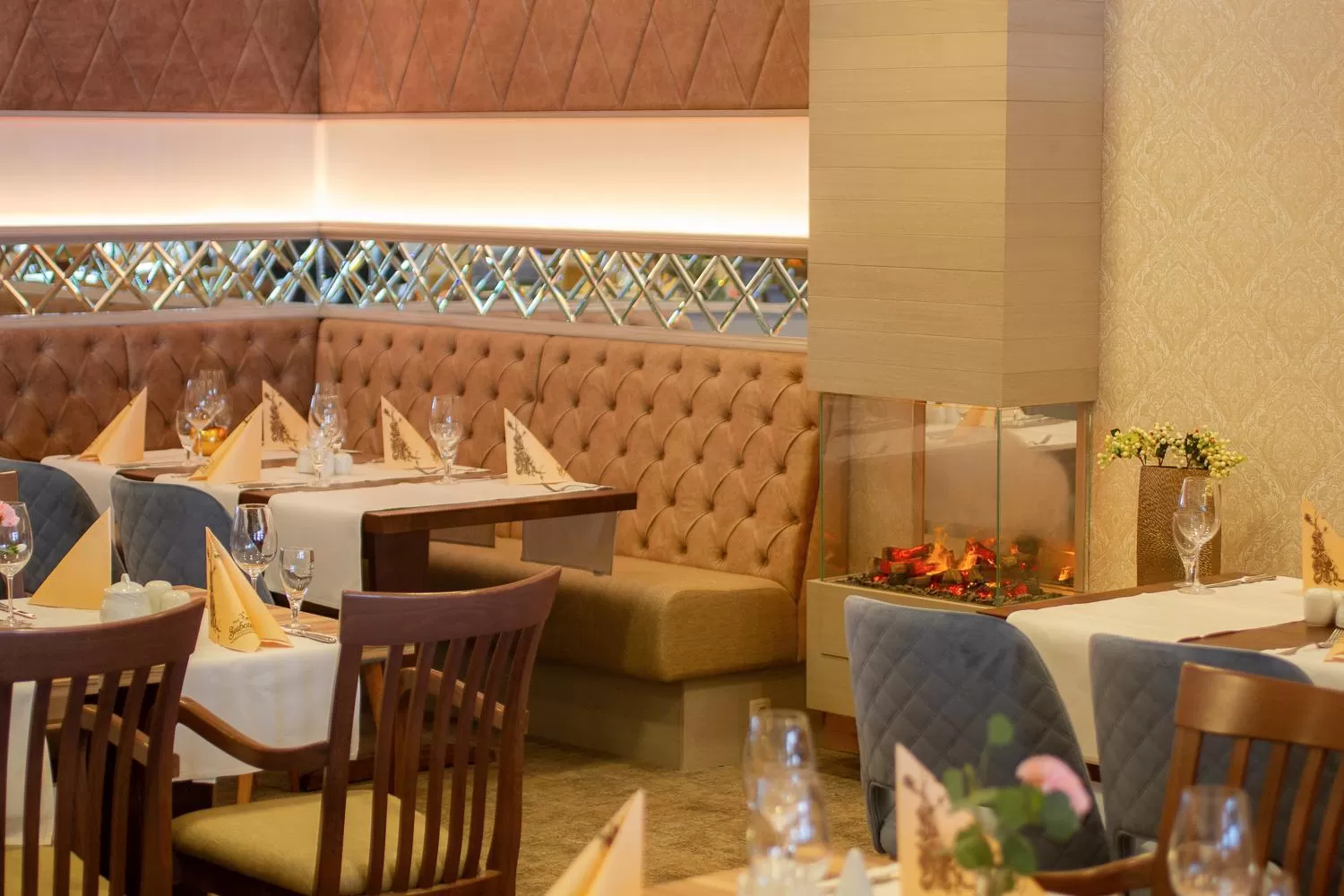 Restaurant/places to eat in Falk Seehotel Plau am See