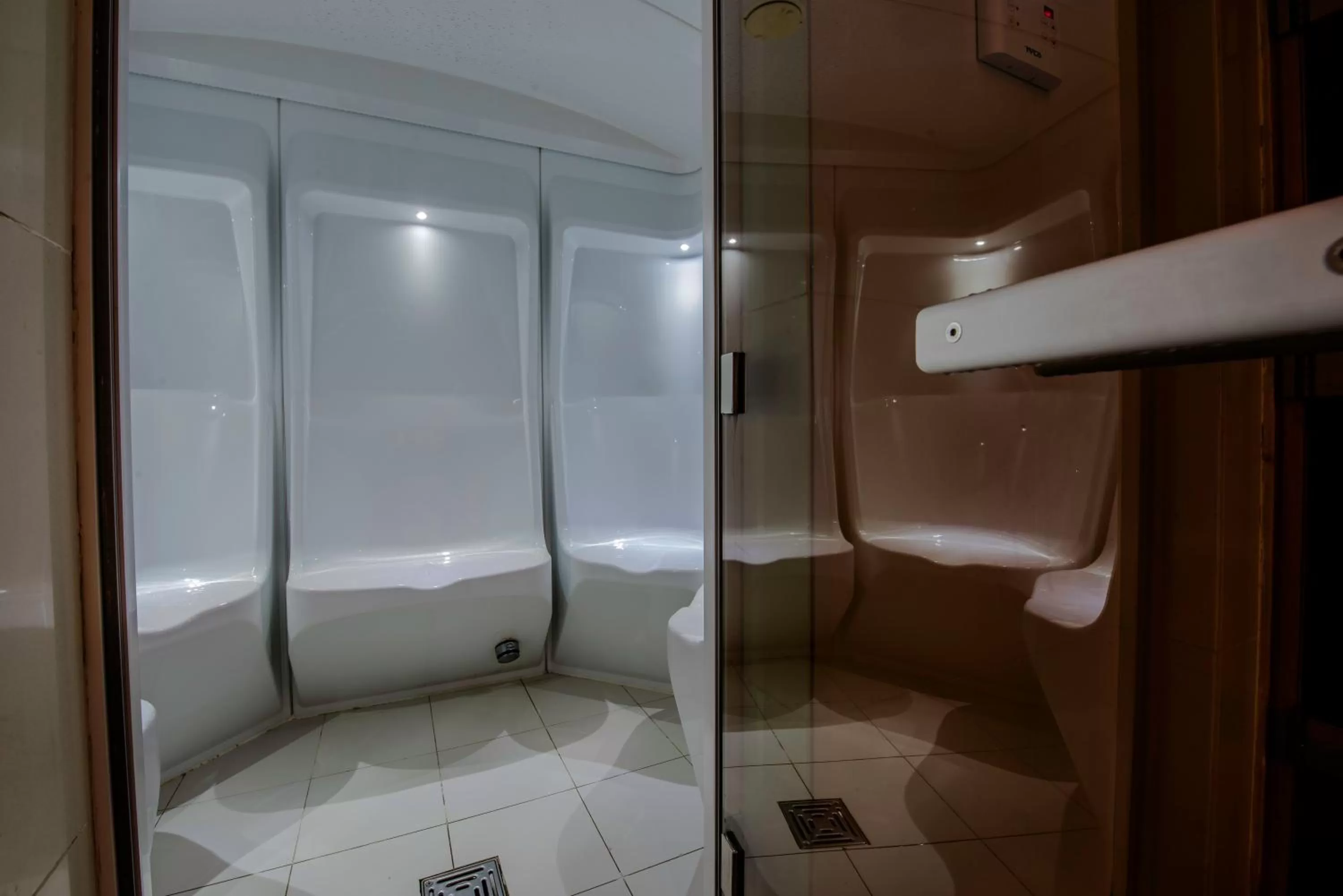 Steam room, Bathroom in Hili Rayhaan by Rotana