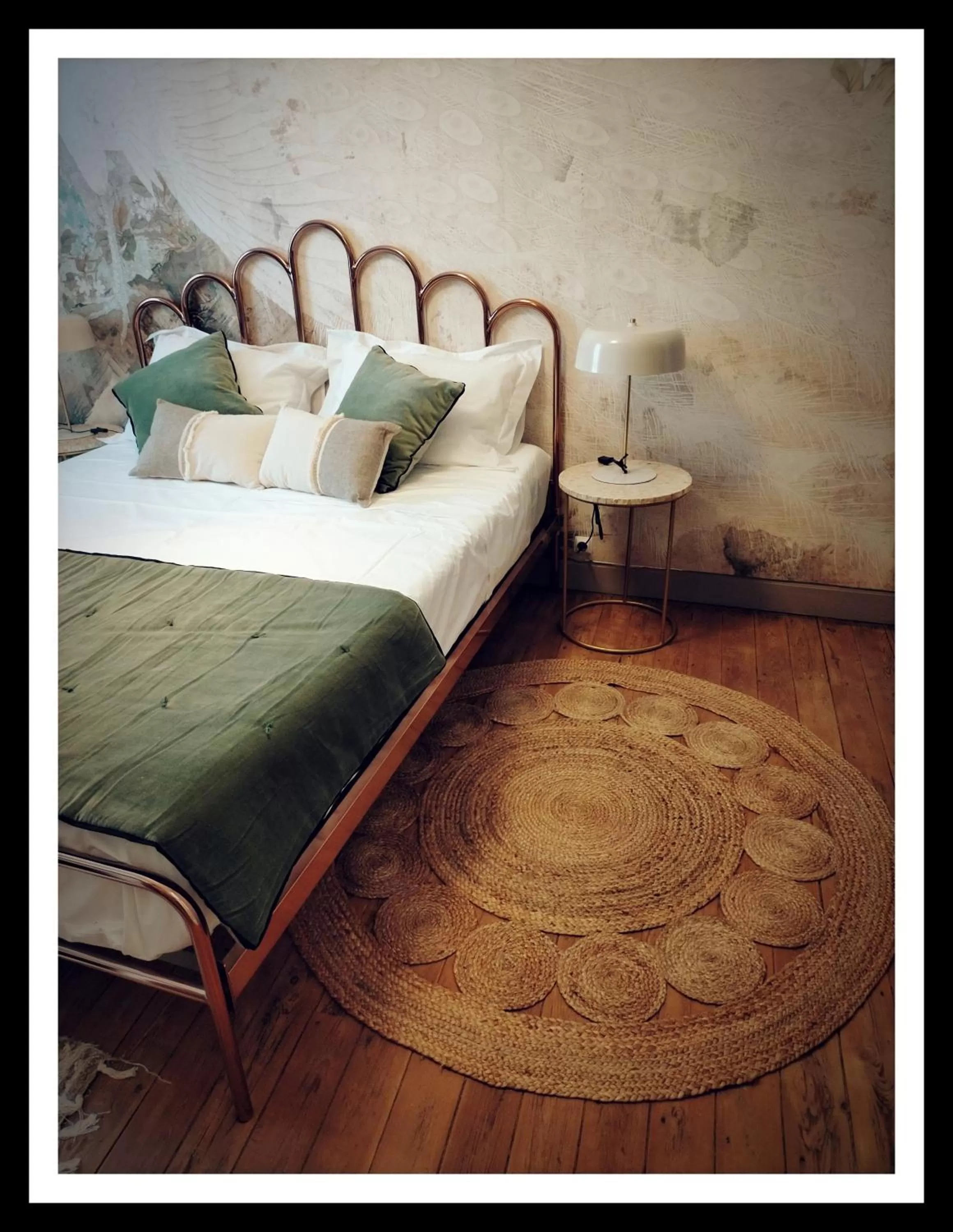 Bedroom, Bed in La Belle D'Âme - Guest House