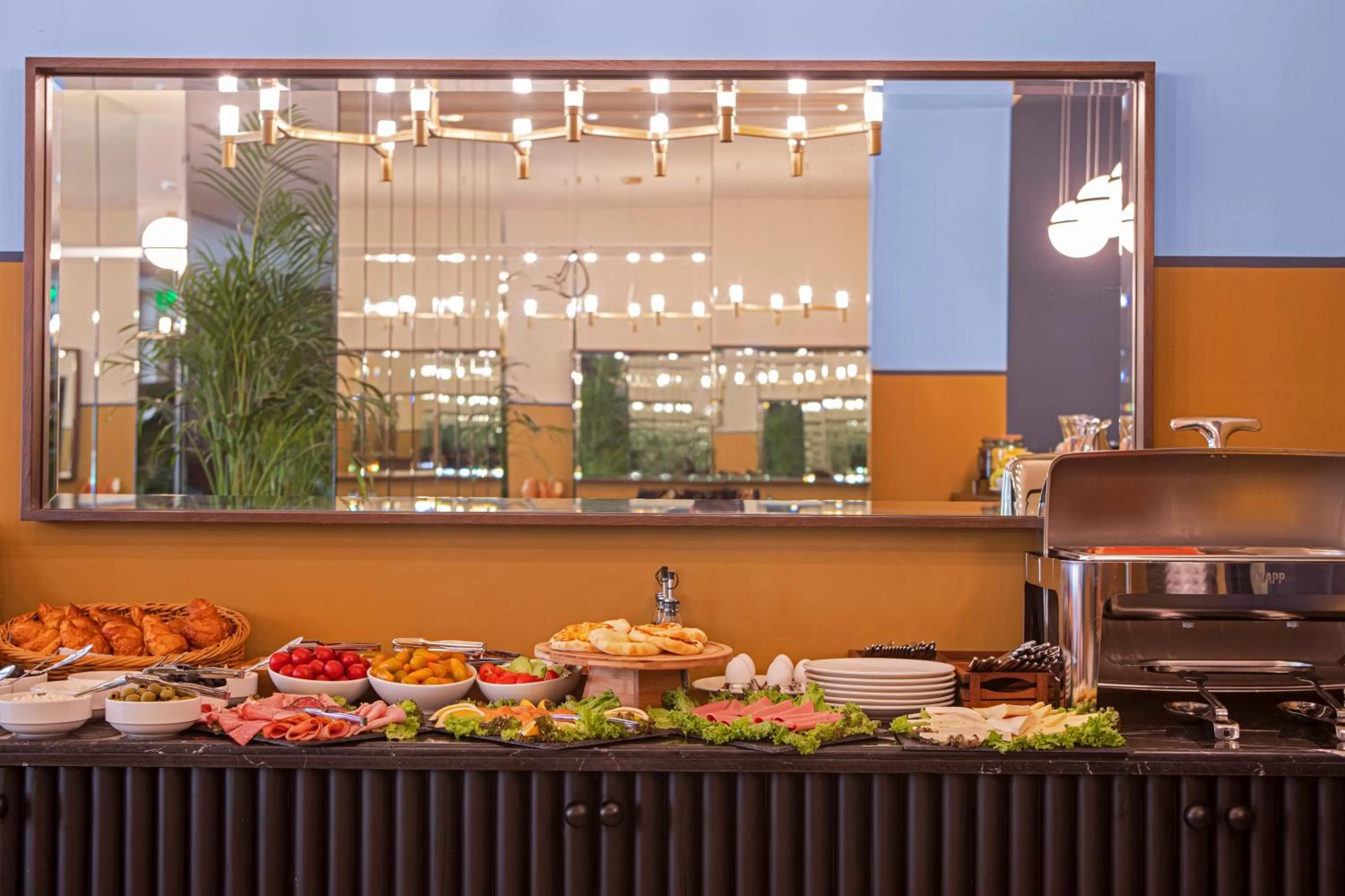 Food and drinks in Zemeli Boutique Hotel by DNT Group