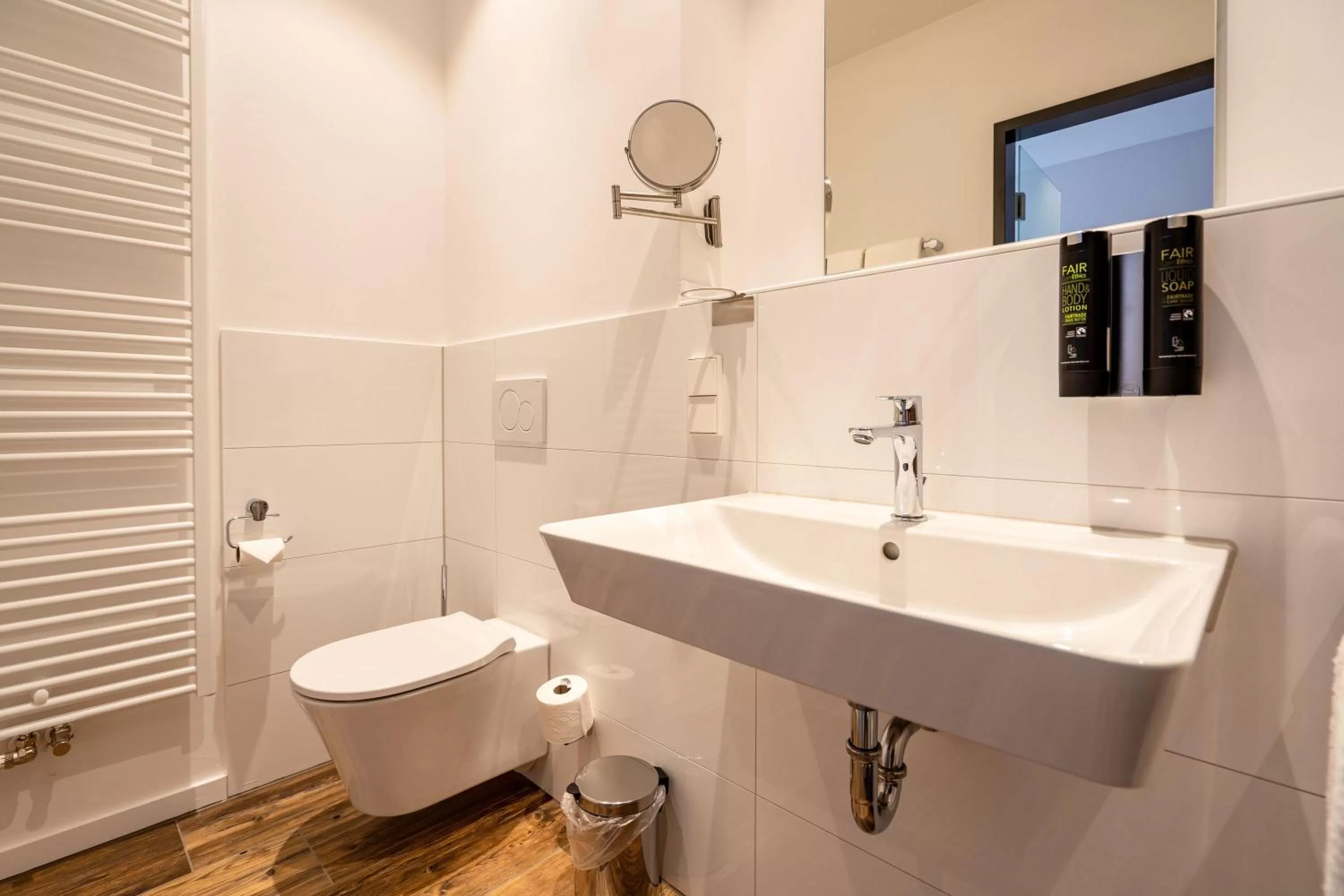 Bathroom in coucou hotel & kuckucks-stube (Titisee)