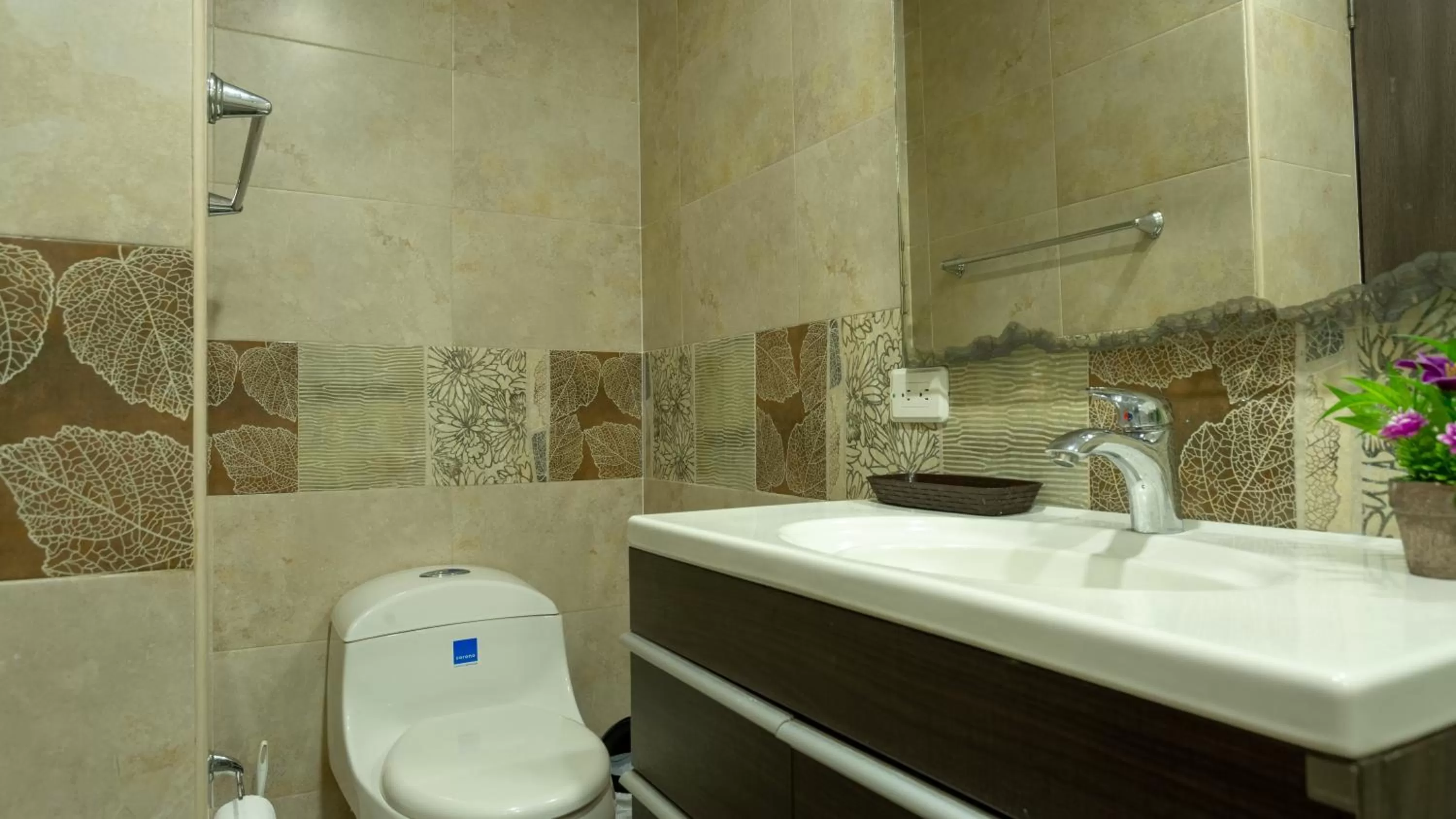 Bathroom in Hollywood Beach Suite