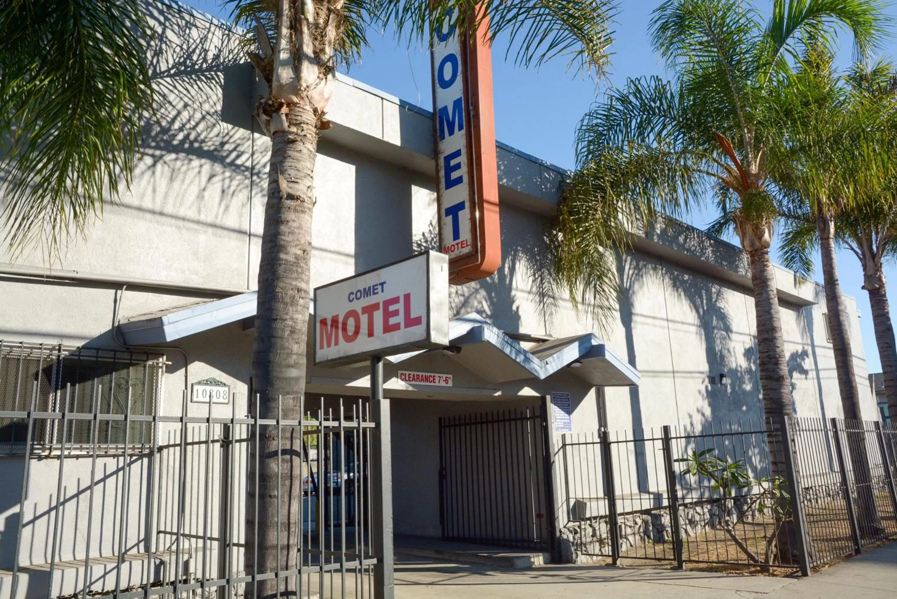 Property building in Comet Motel