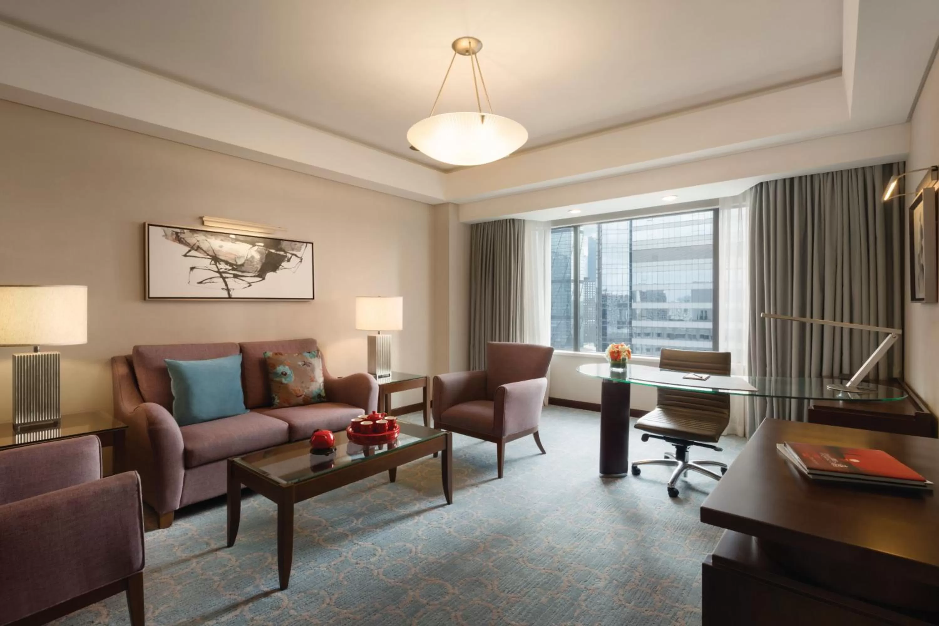 Bedroom in Shangri-La Qingdao