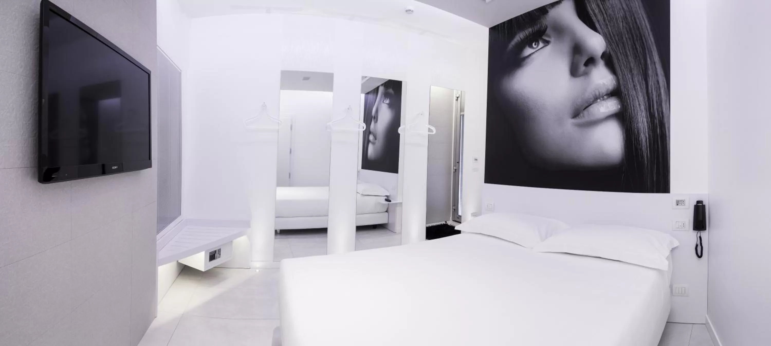 Bedroom, Bed in Pineta Hotel