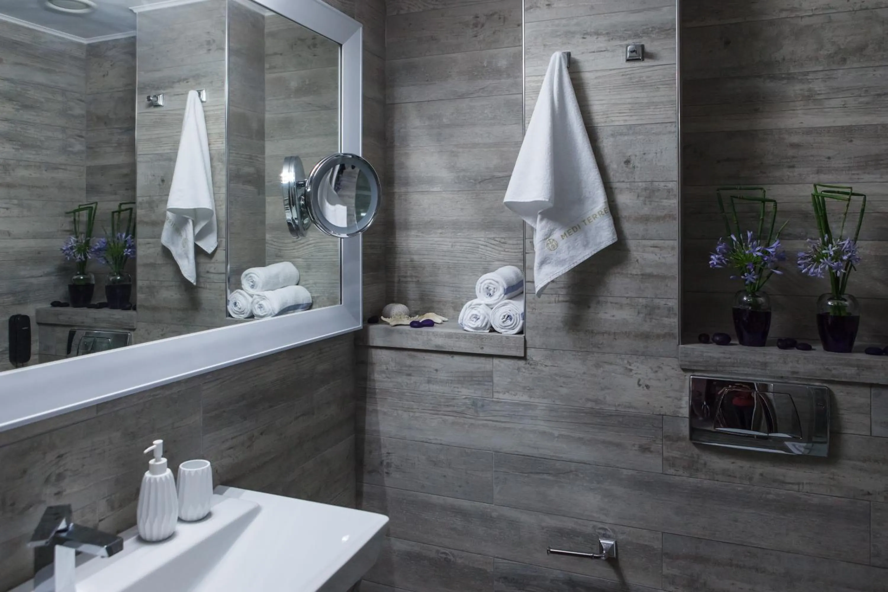 Shower in Medi Terre Boutique Hotel - By Saida Hotels