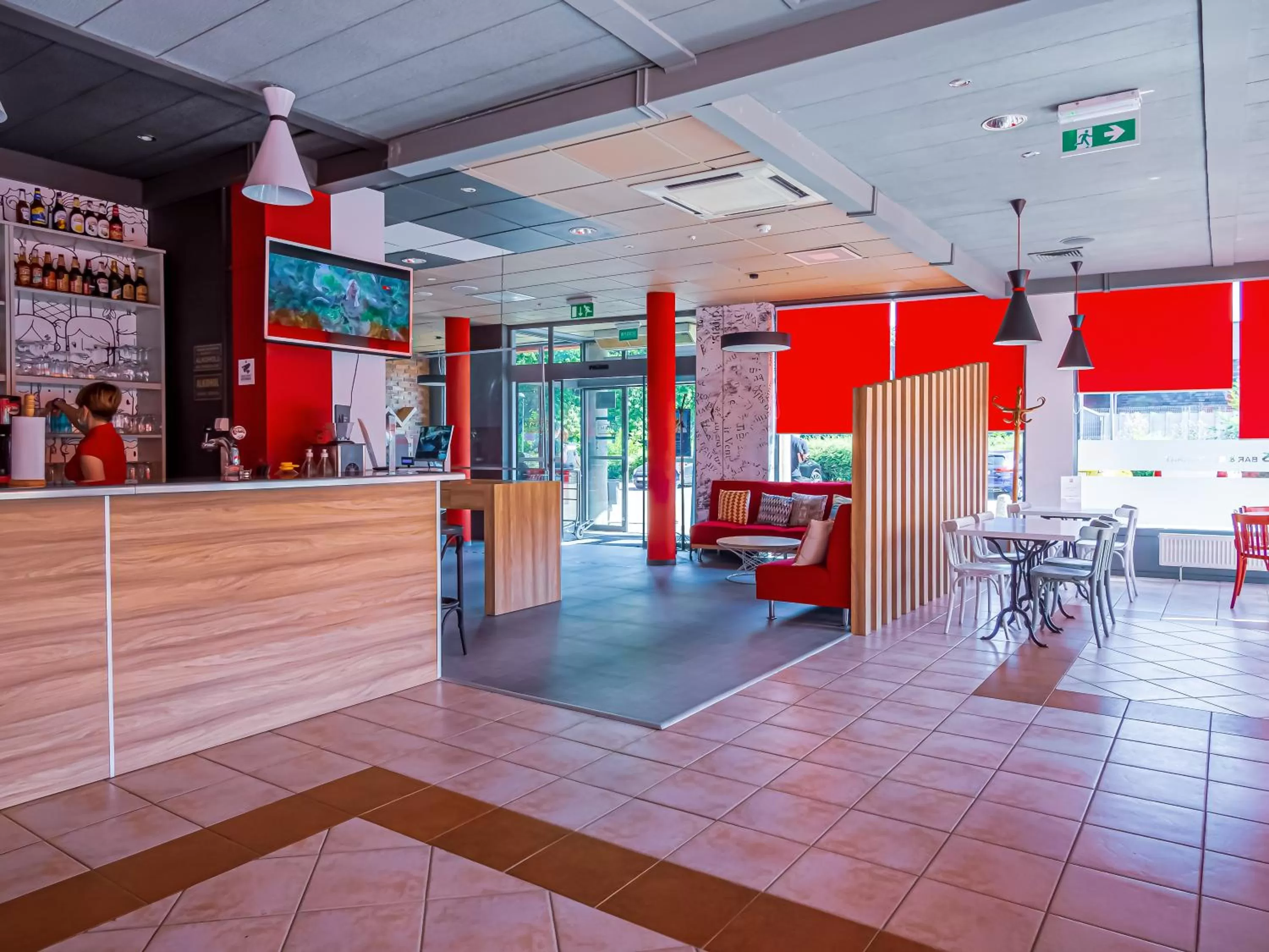 Lobby or reception in Ibis Katowice - Zabrze