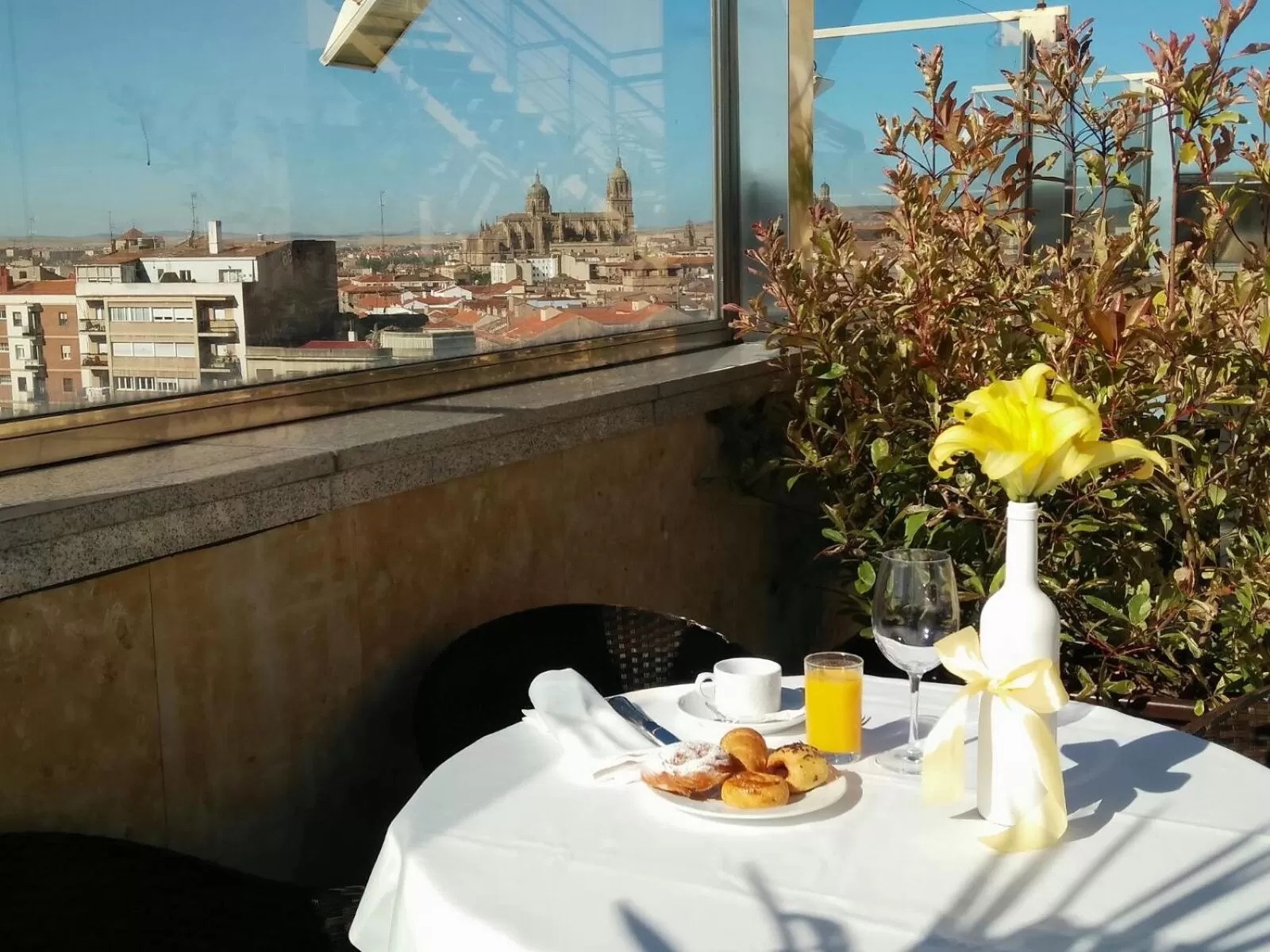 Food and drinks in Hotel Alameda Palace