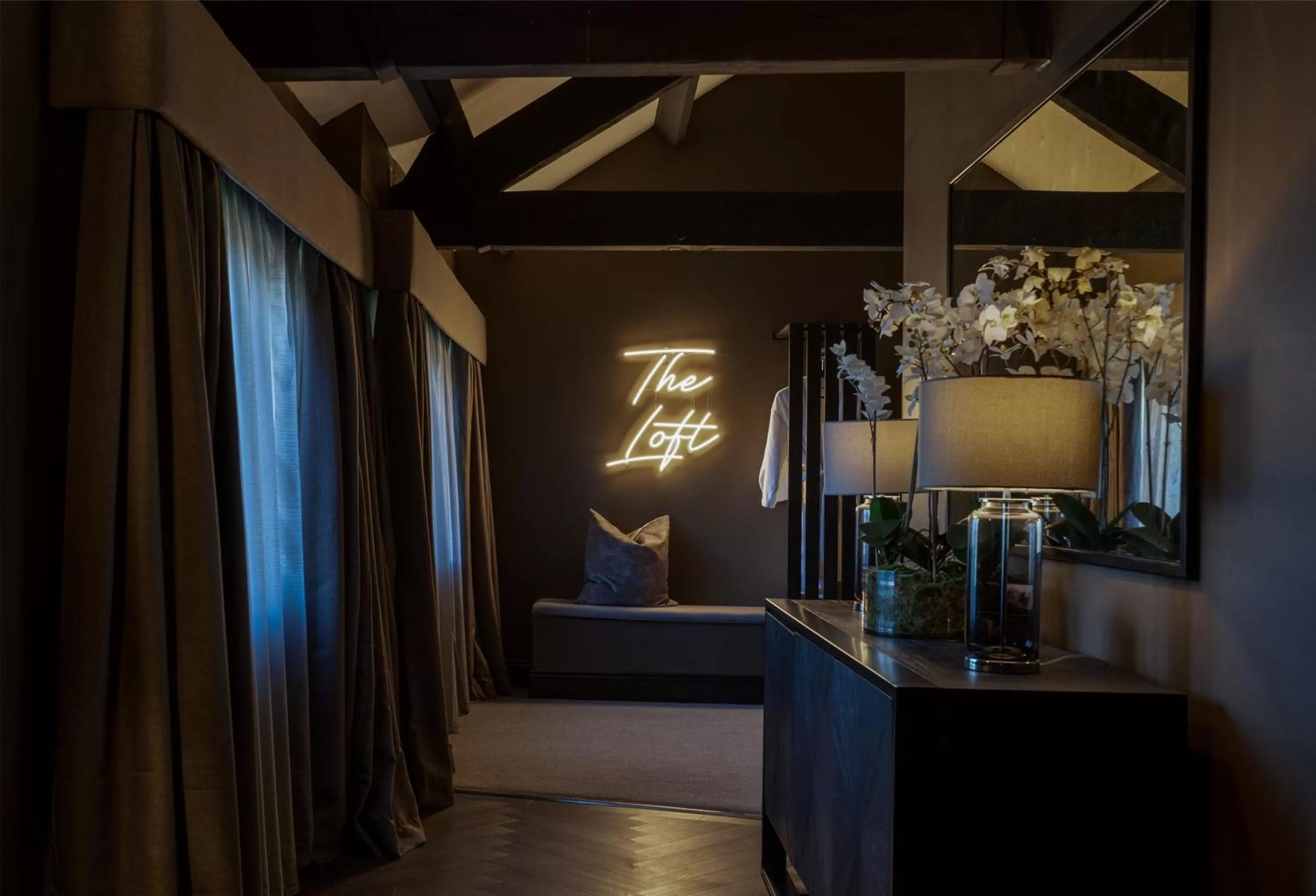 Derwent Manor Boutique Hotel