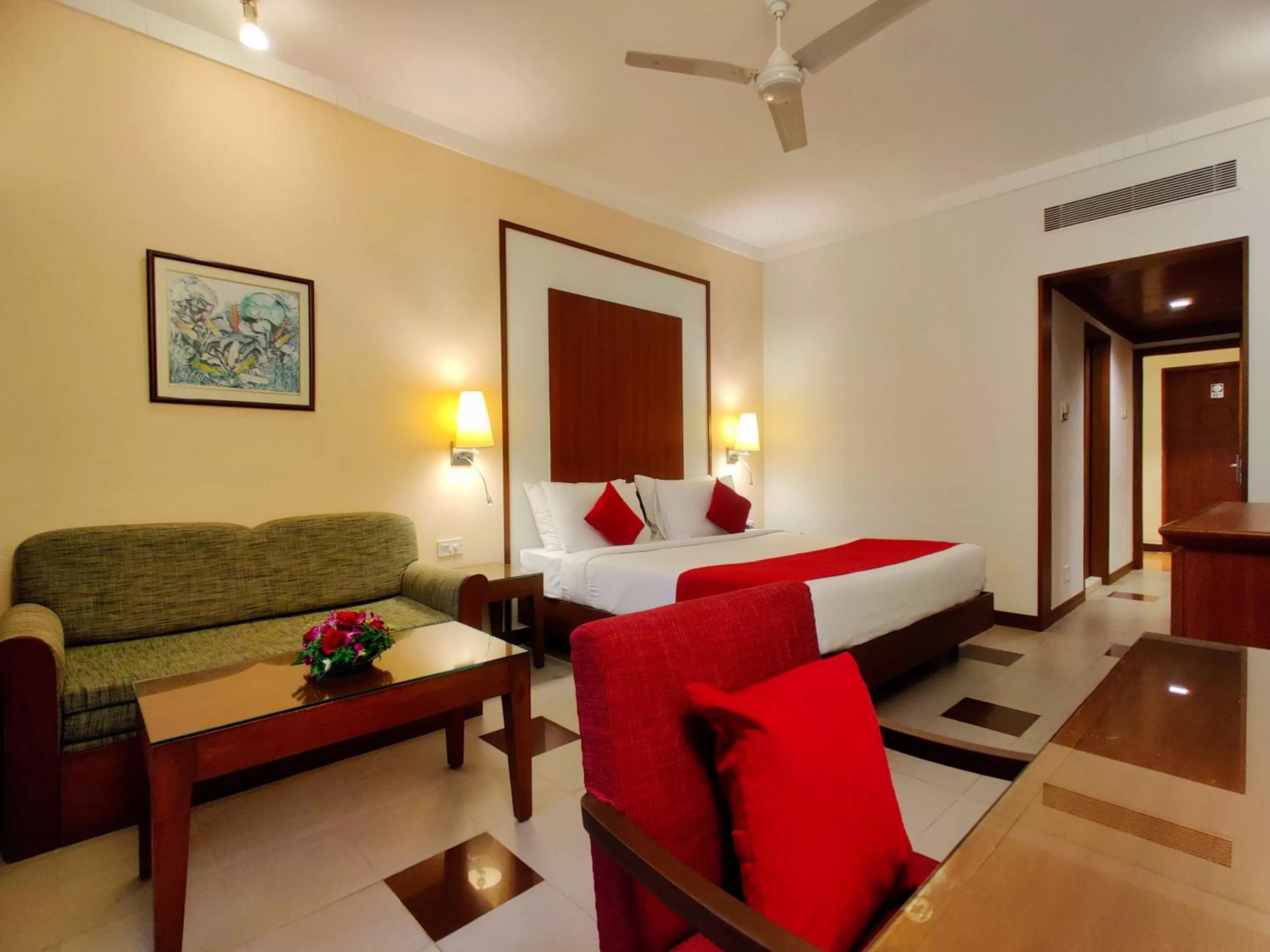 Bed in Fariyas Resort Lonavala