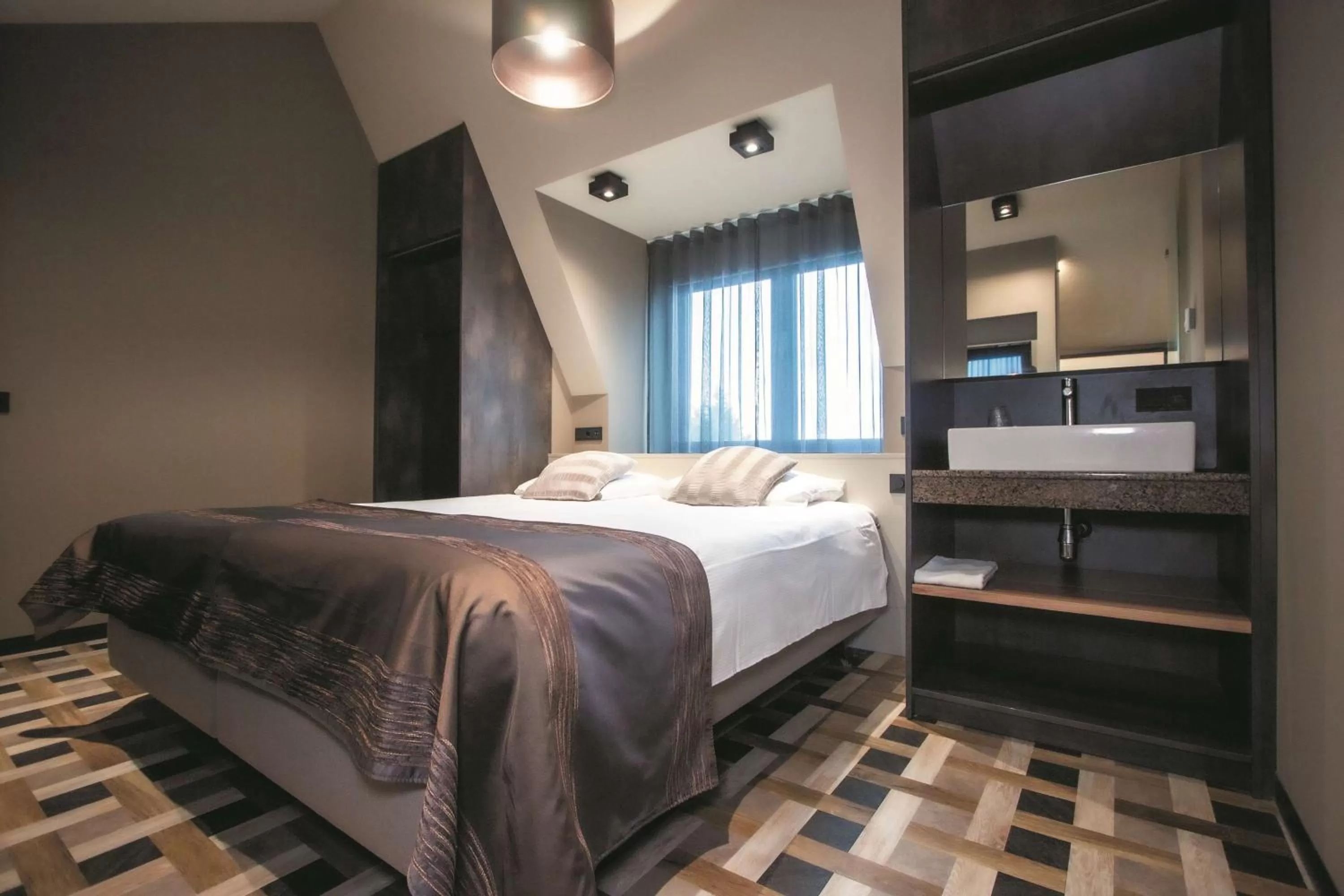 Photo of the whole room, Bed in Best Western Hotel Nobis Eindhoven-Venlo A67