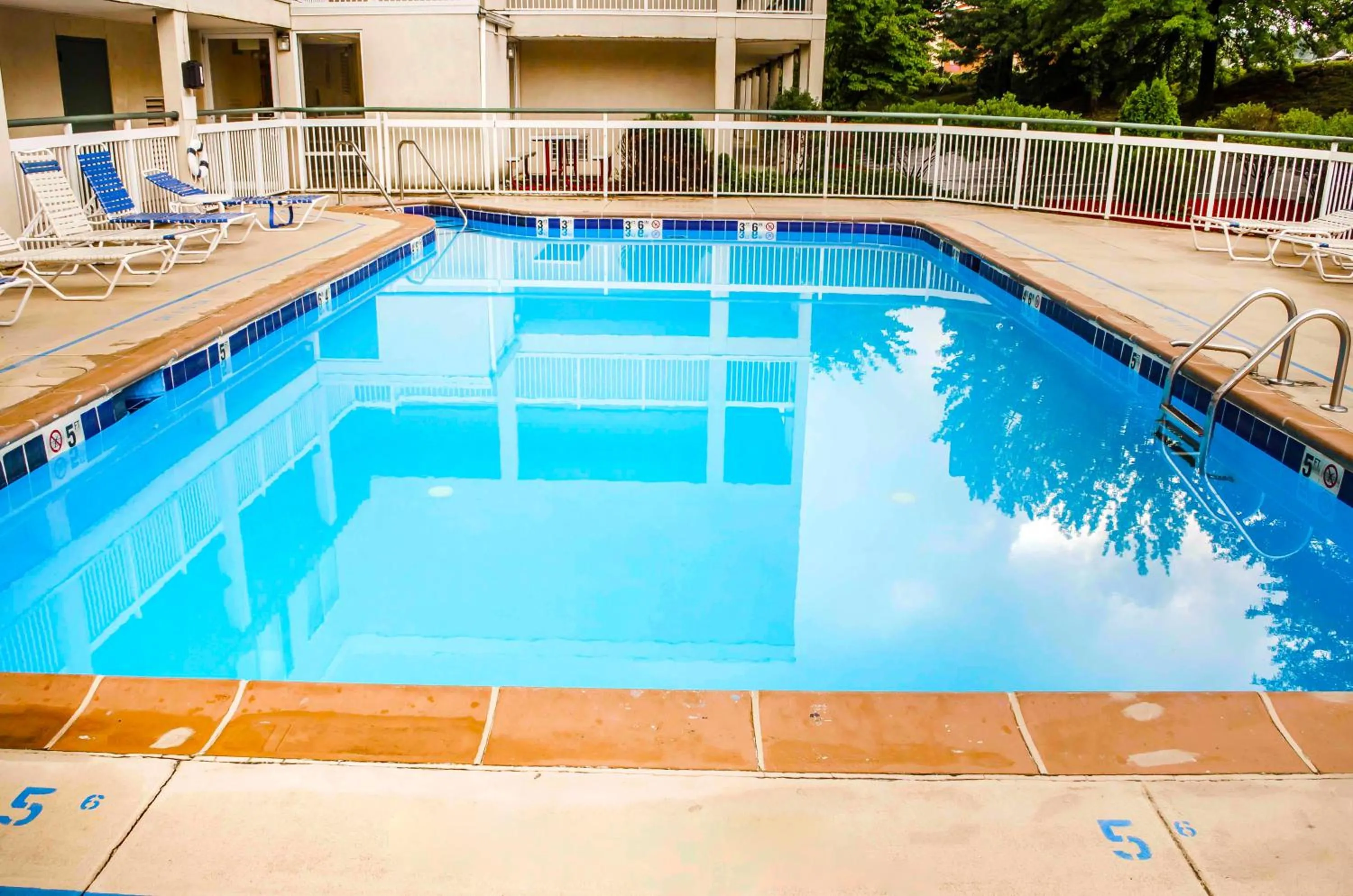 Swimming pool in Super 8 by Wyndham New Cumberland