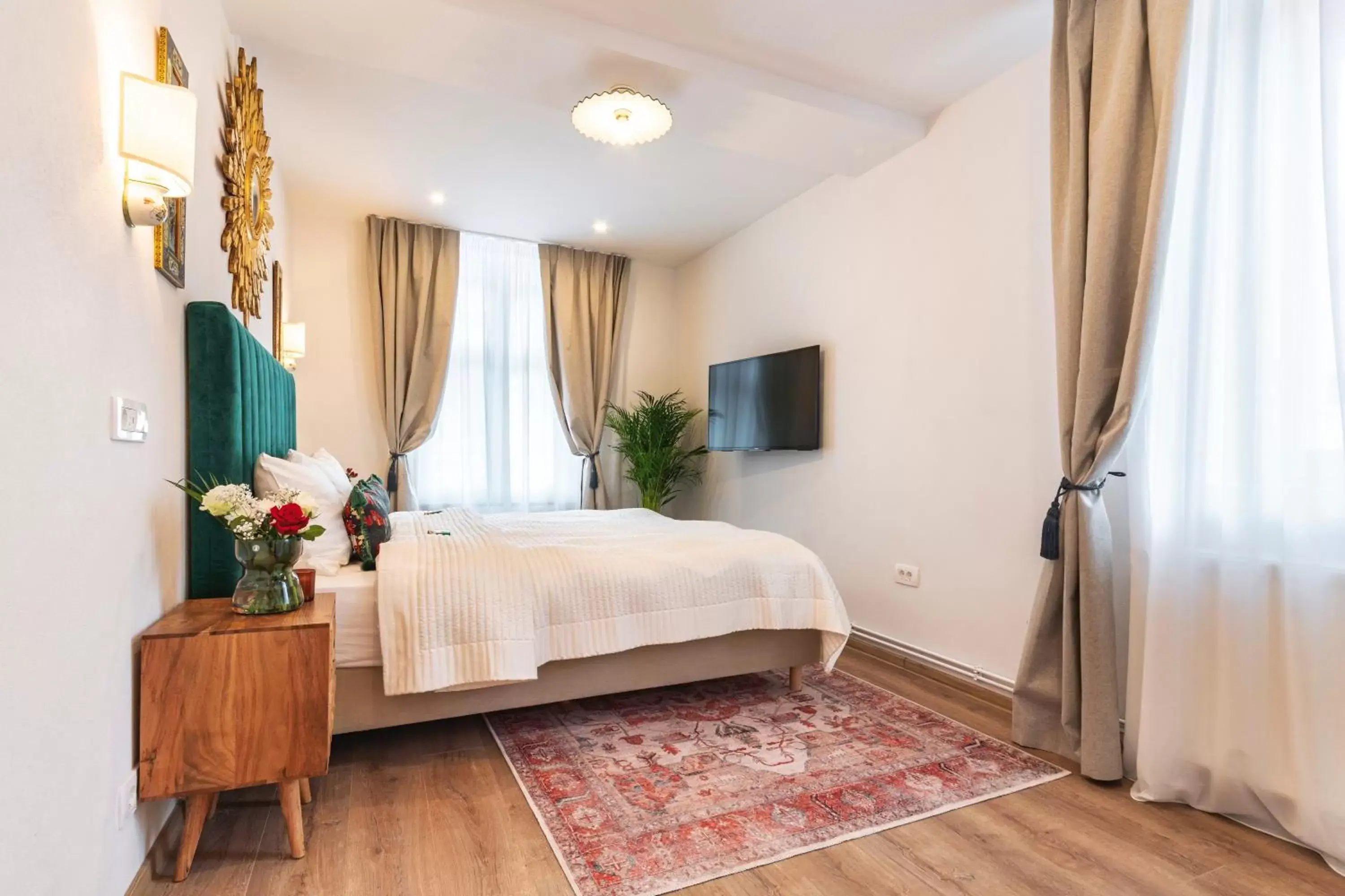 Double Room with Mountain View in Nikolas Haus Double Room with Mountain View in Nikolas Haus