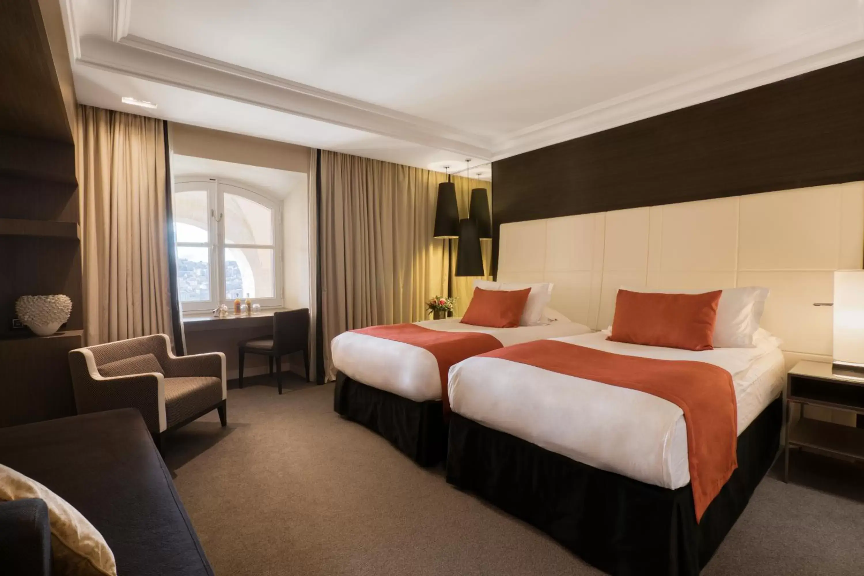 Classic Twin Room with Harbor View in InterContinental Marseille - Hotel Dieu by IHG Classic Twin Room with Harbor View in InterContinental Marseille - Hotel Dieu by IHG