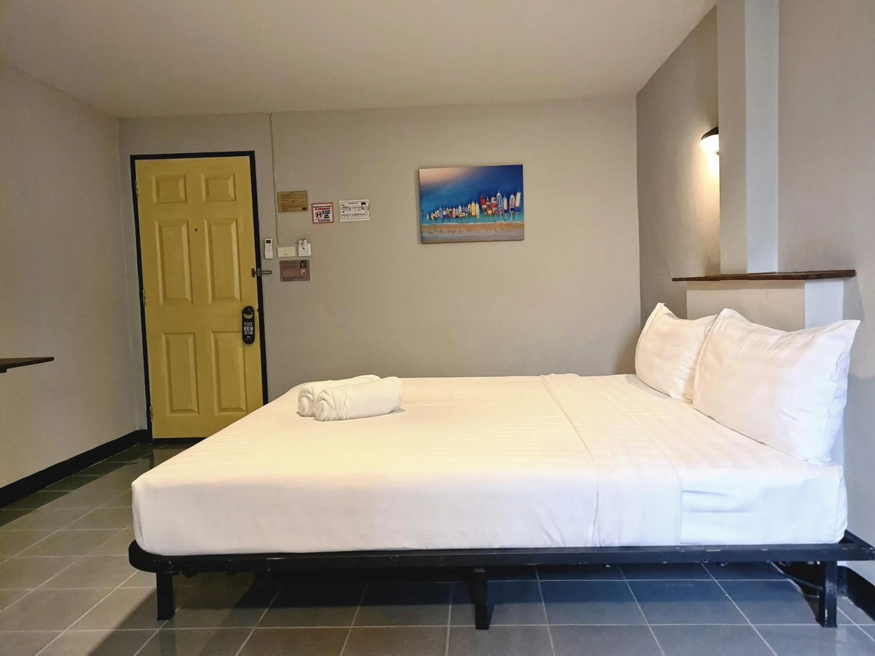 Bed in The 8 Factory Hotel Phitsanulok