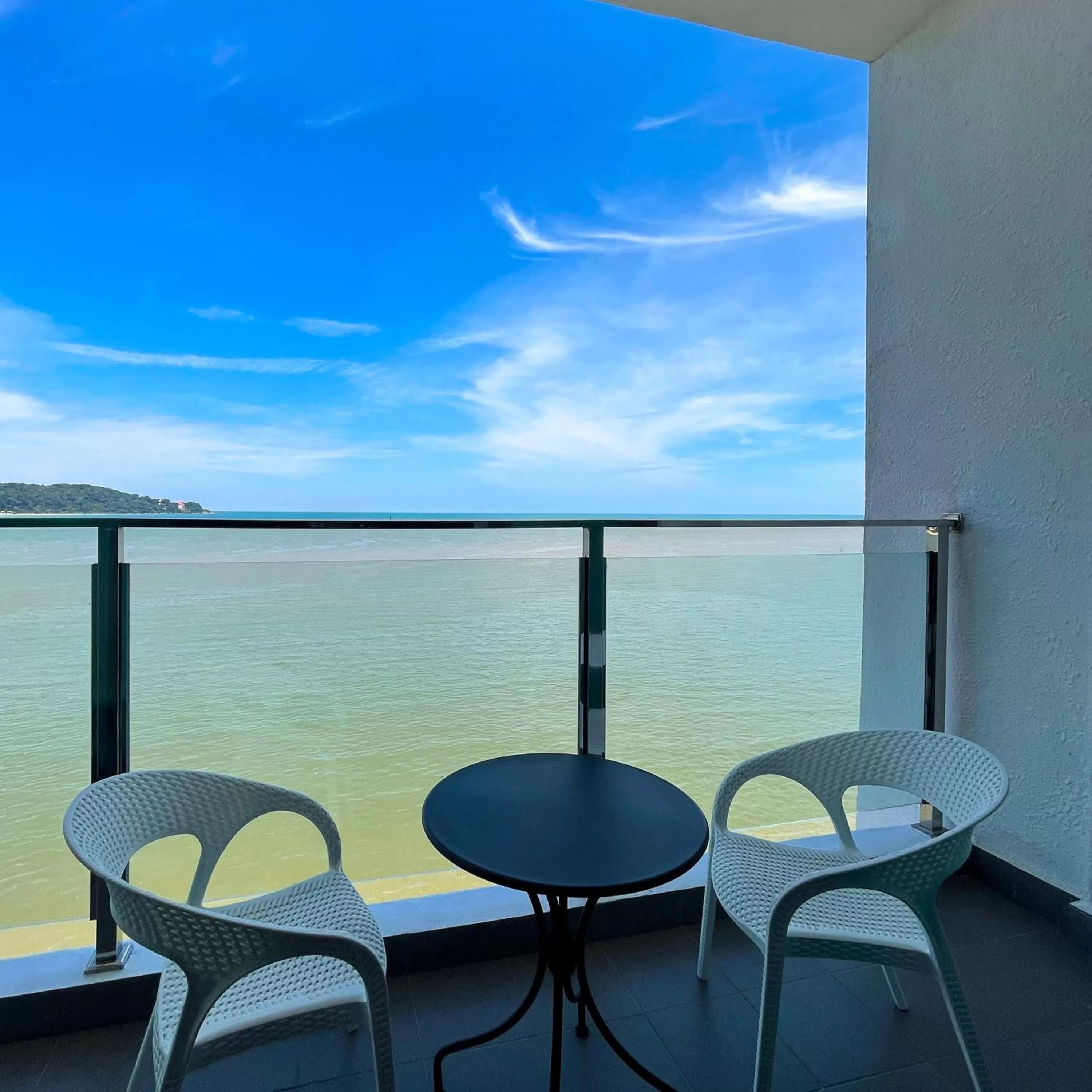 Balcony/Terrace in Swiss-Belhotel Kuantan