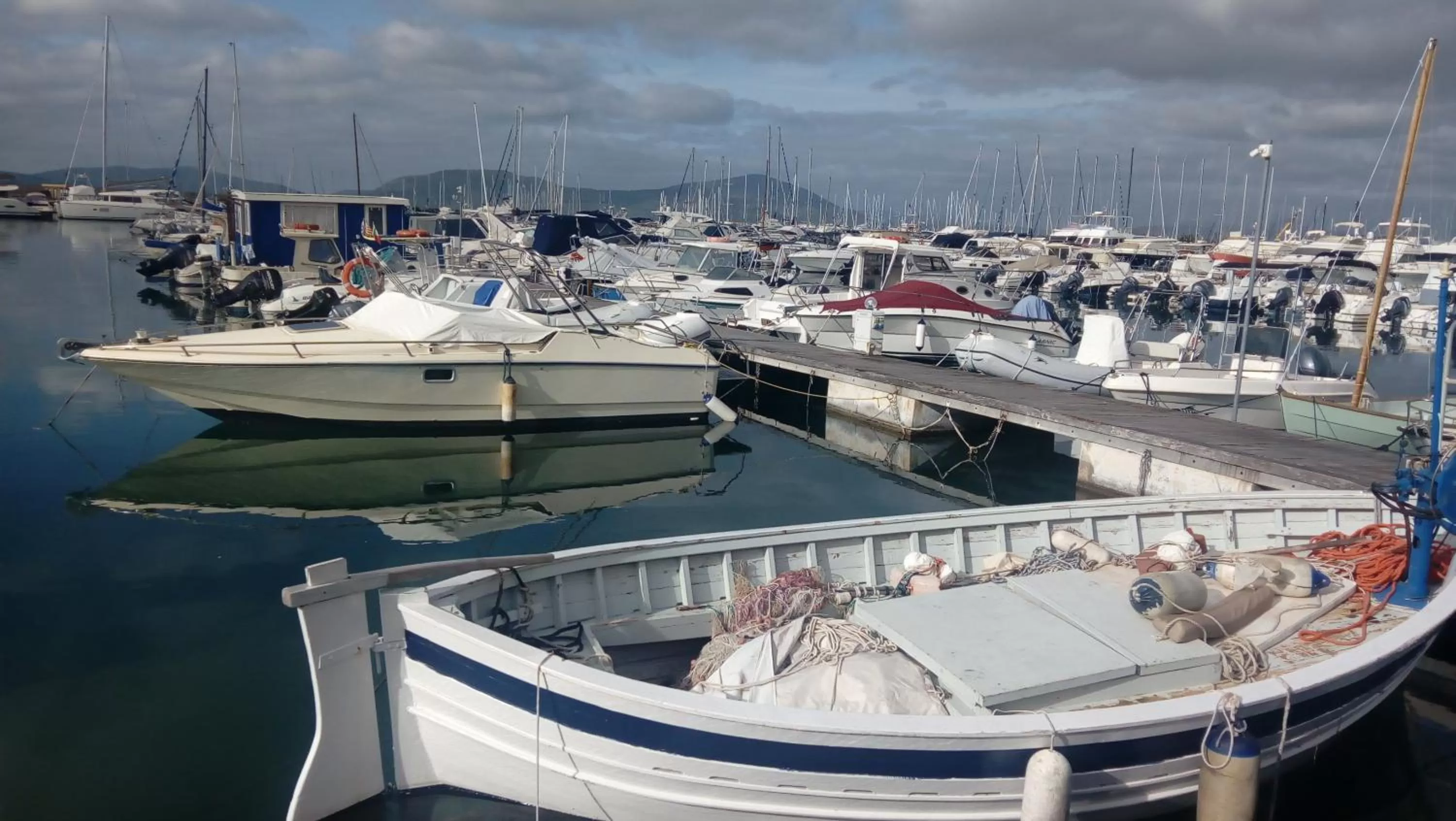 Neighbourhood in Alghero in bicicletta