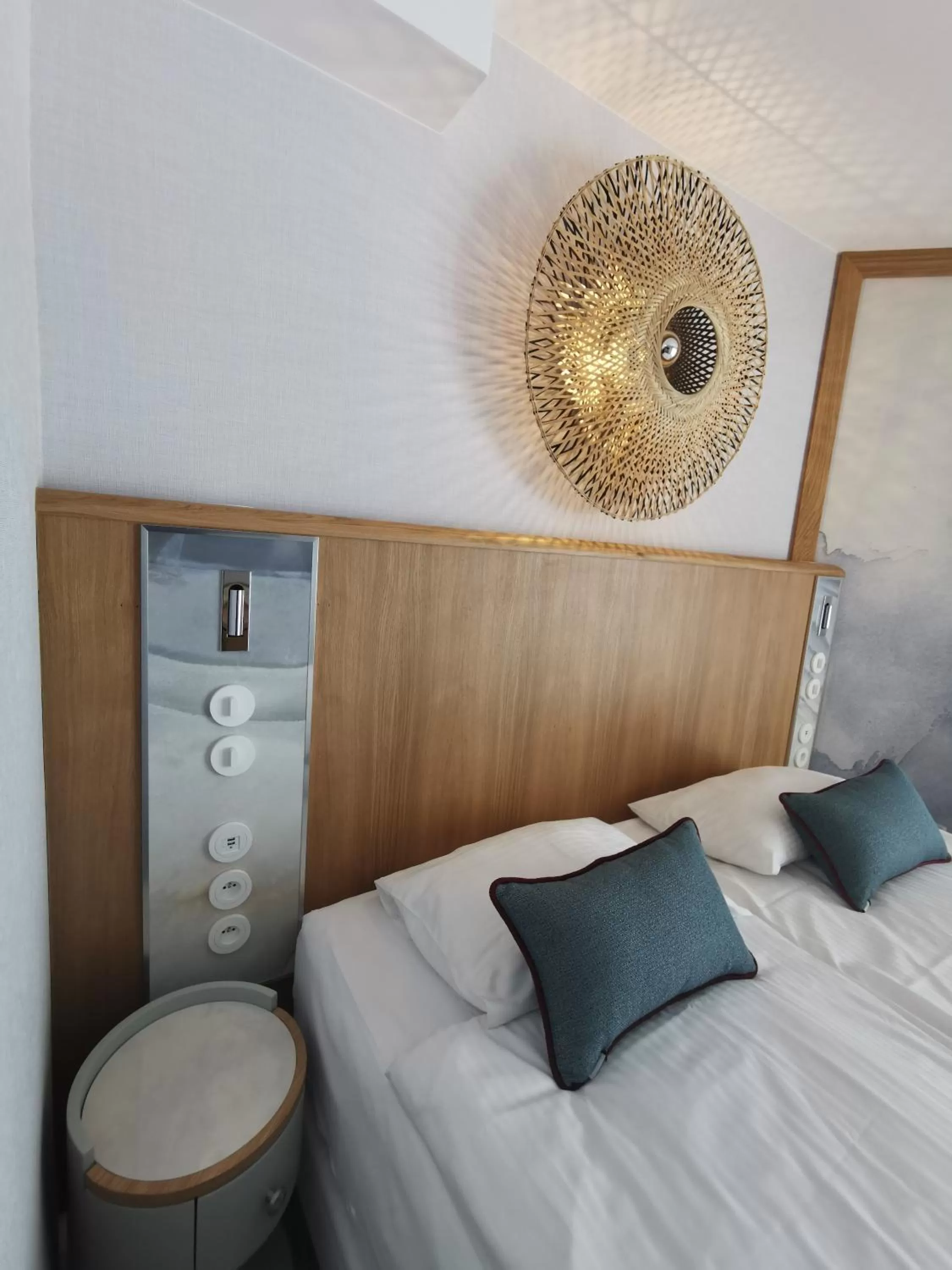 Bed in Hotel Zhong Hua