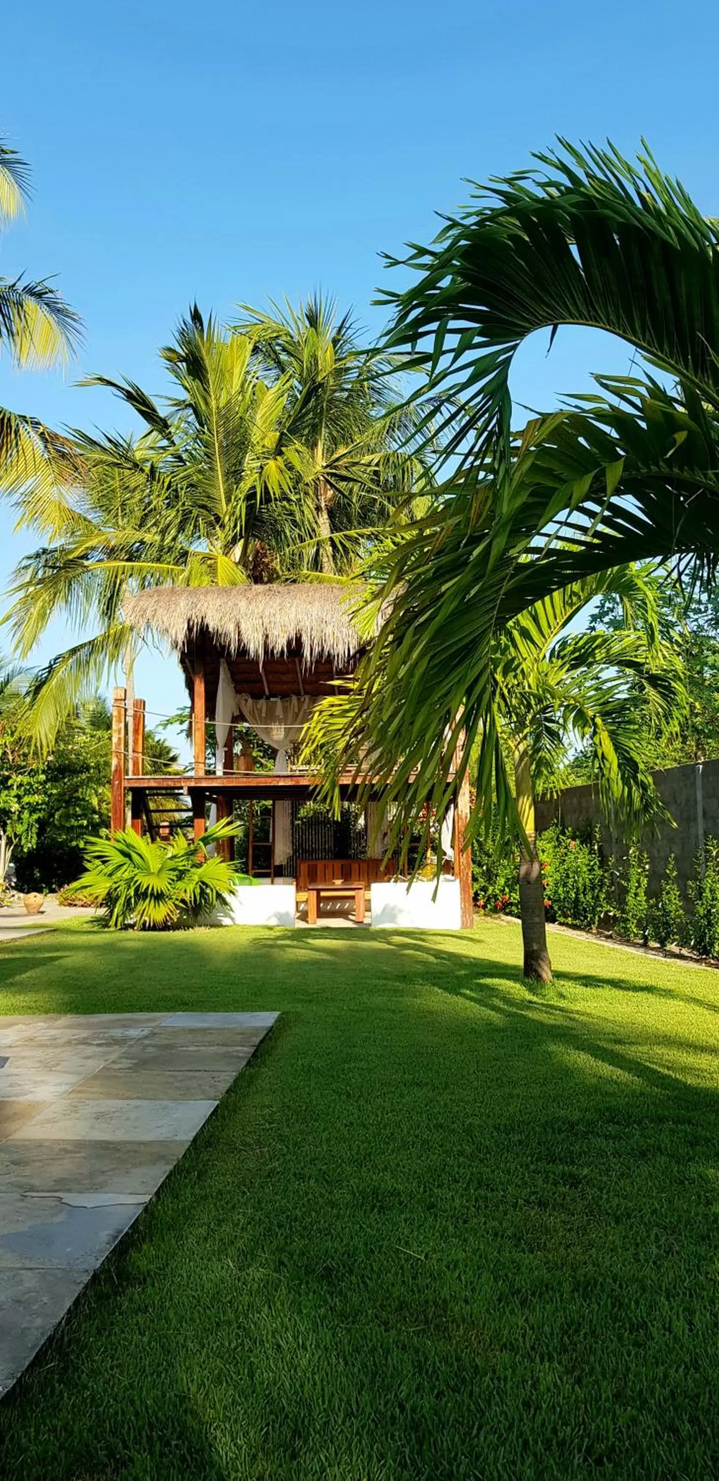 Swimming pool, Property Building in Pousada Villages Boutique Hotel