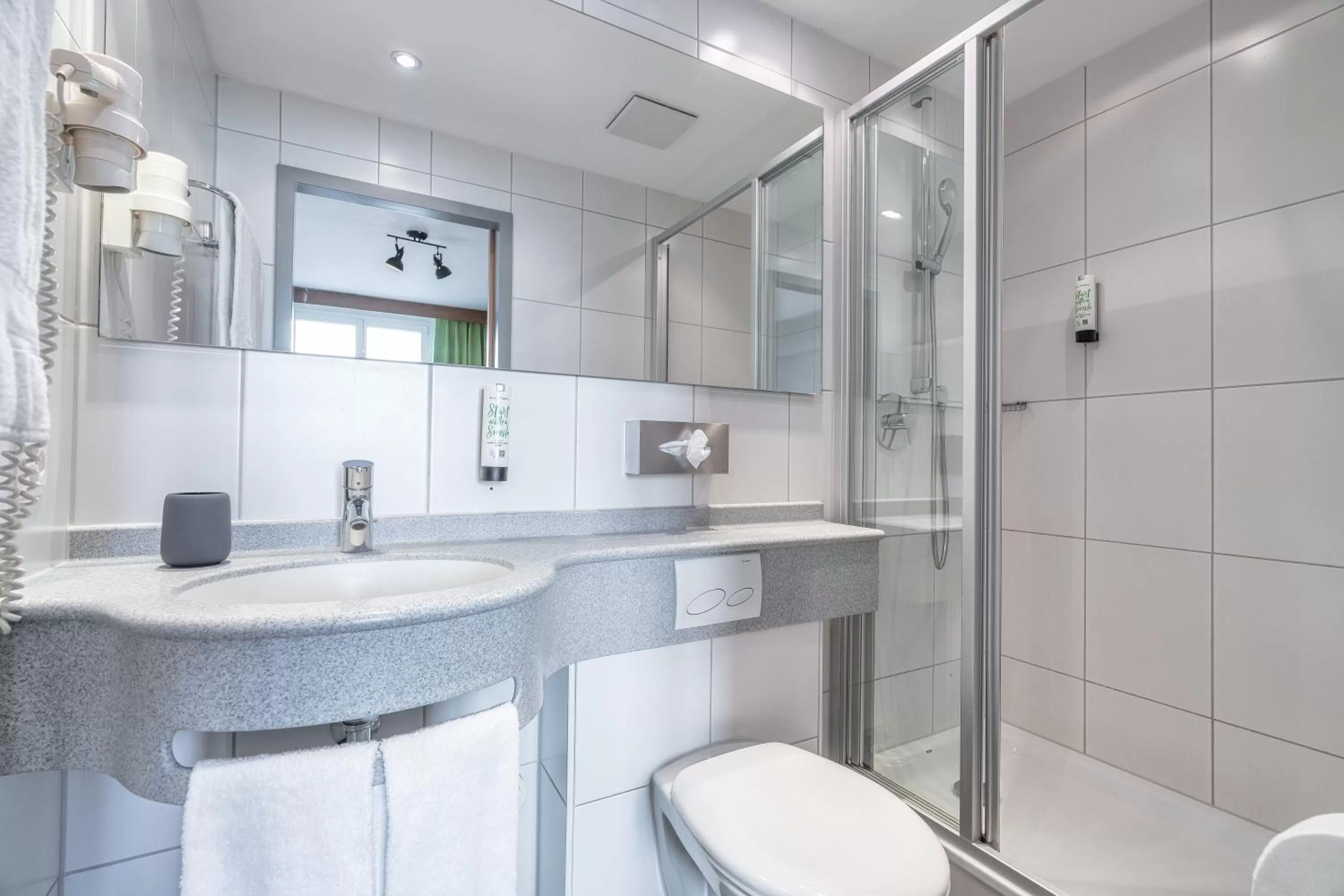 Shower in flexymotel Schönenwerd