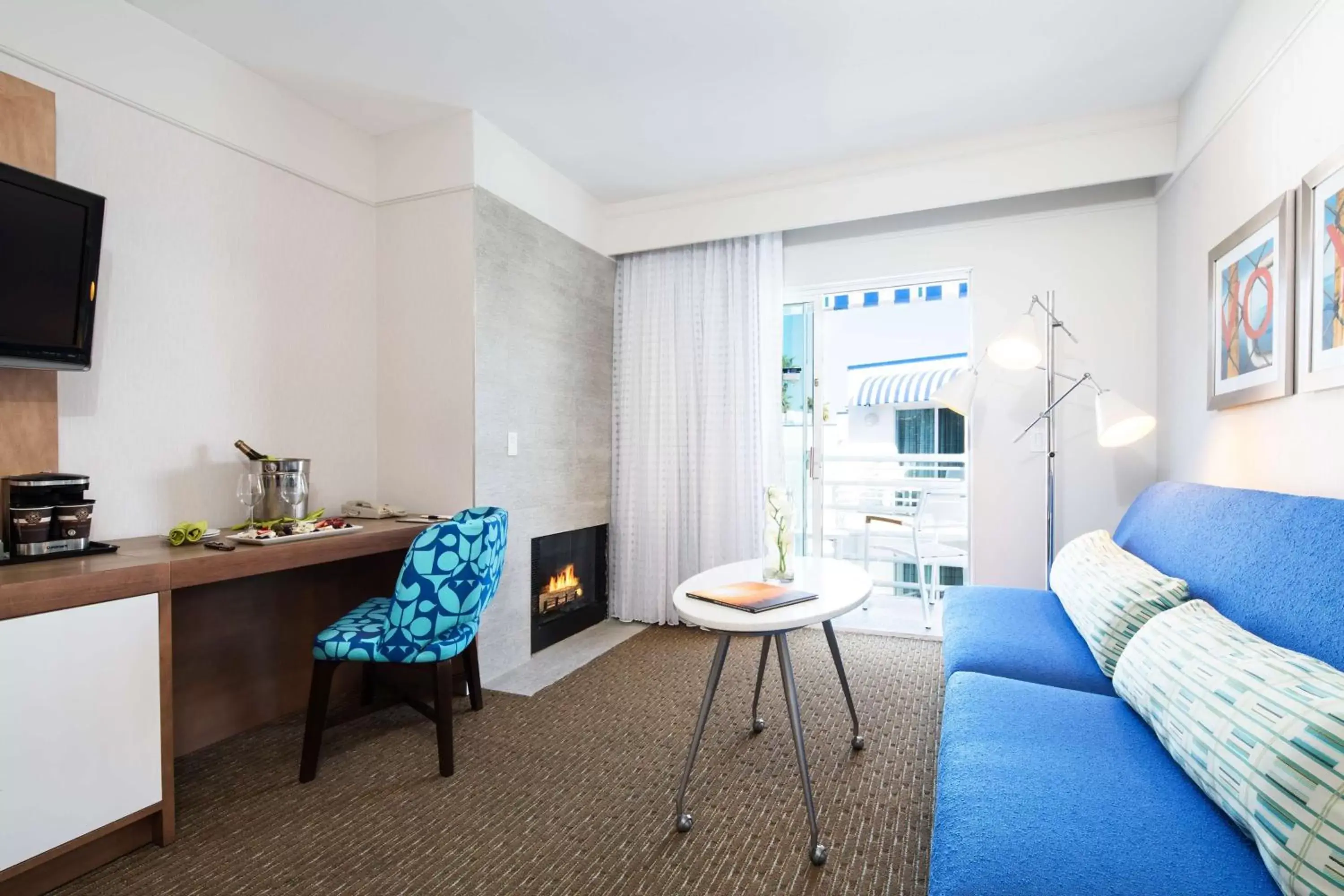 Deluxe King Suite in DoubleTree Suites by Hilton Doheny Beach Deluxe King Suite in DoubleTree Suites by Hilton Doheny Beach