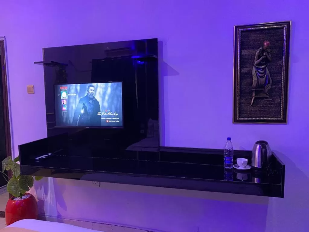 Coffee/tea facilities, Bathroom in Palazzo Apartments