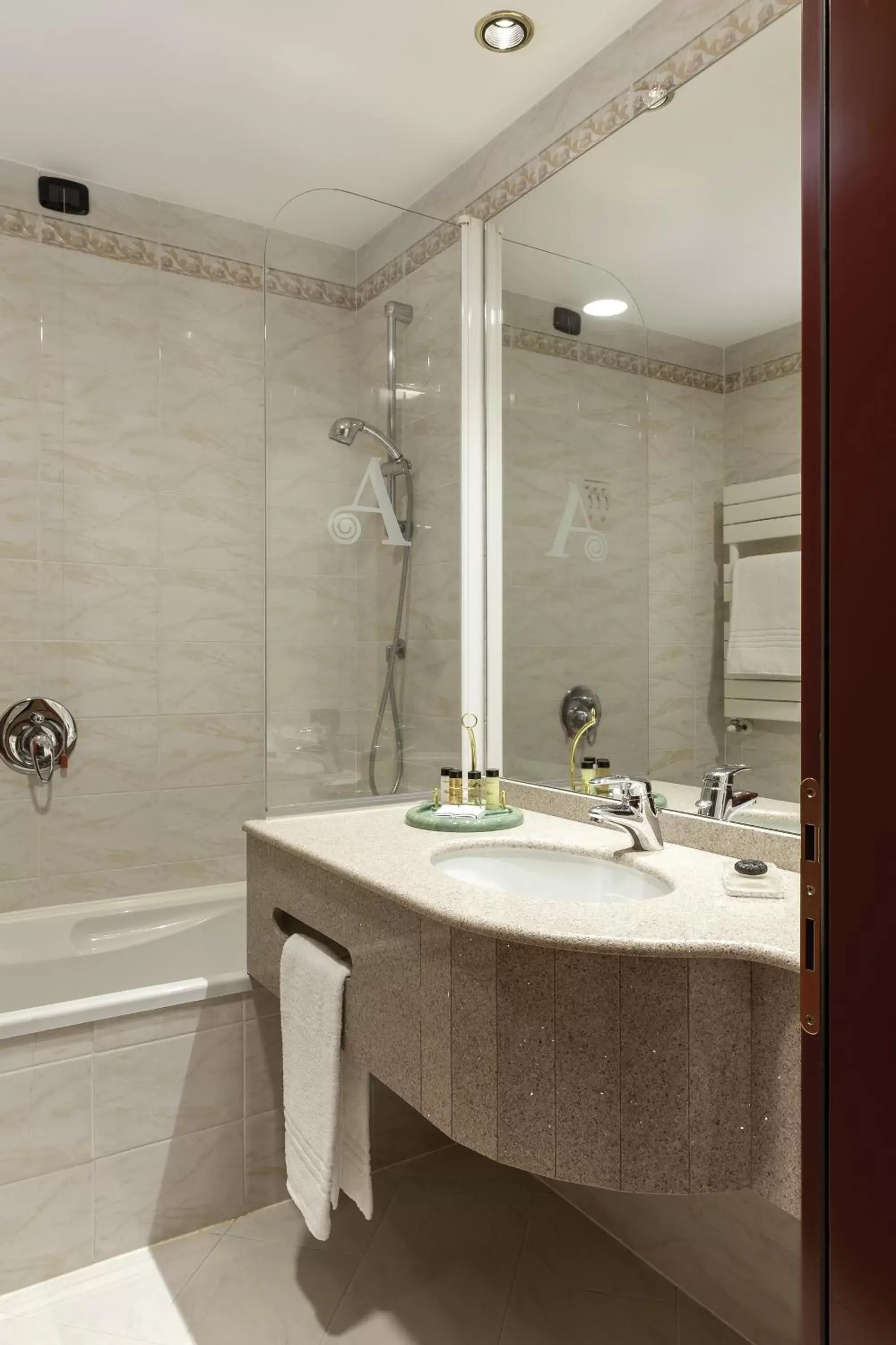 Standard Double or Twin Room in Agora' Palace Hotel Standard Double or Twin Room in Agora' Palace Hotel