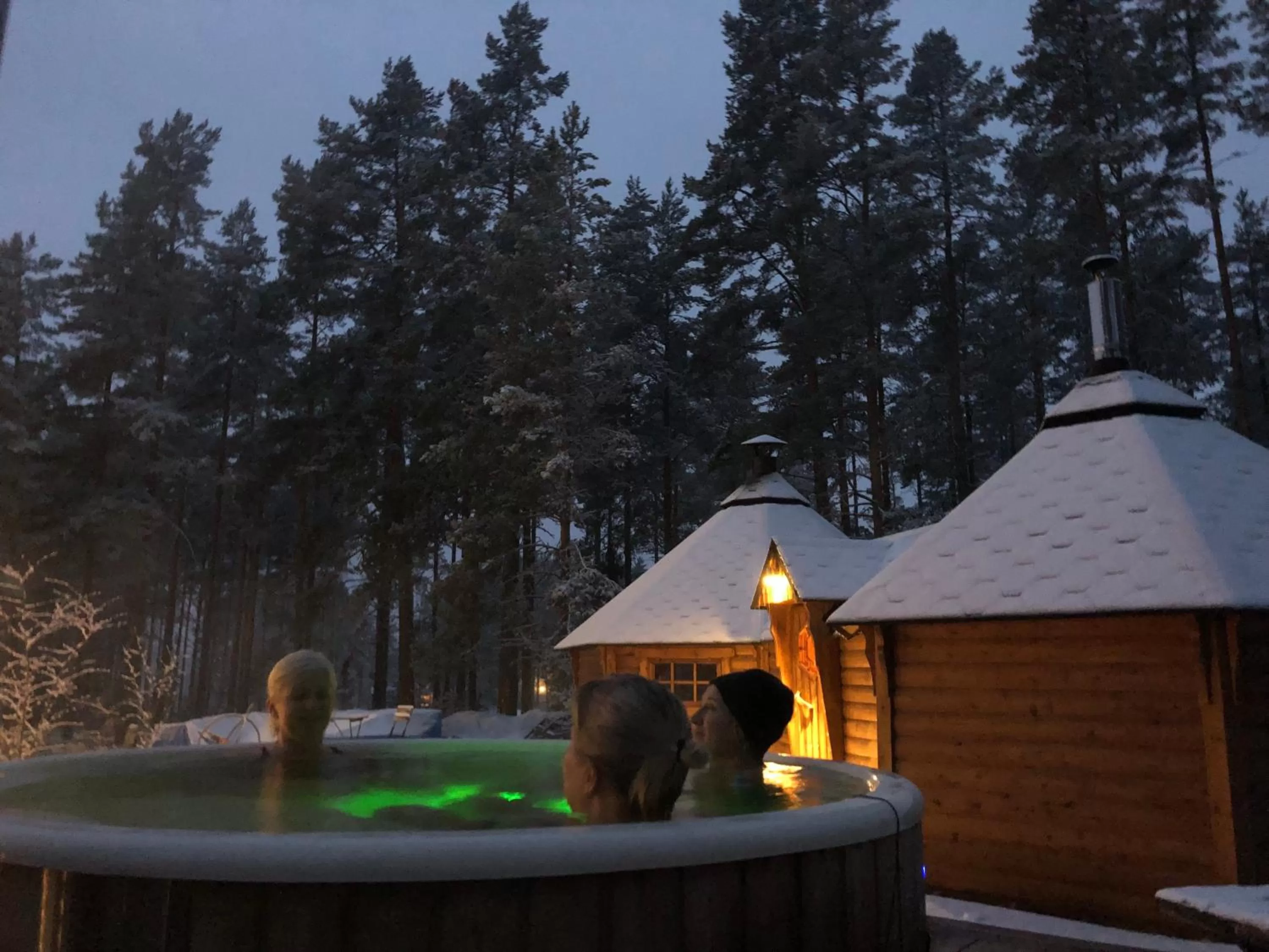 People in Hedenstugan B&B Hotel