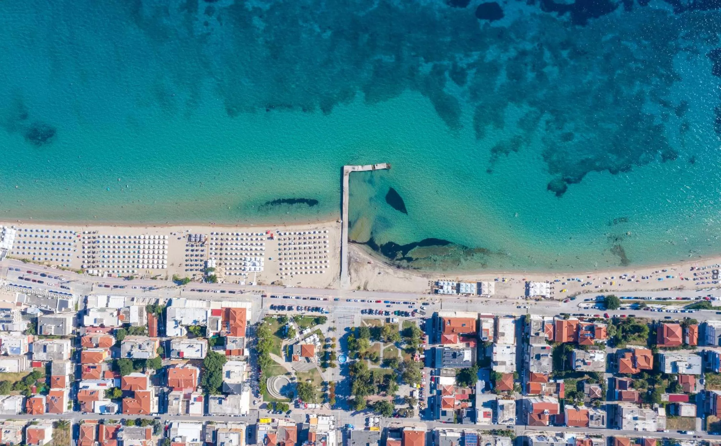 Bird's eye view in Light Blue Hotel