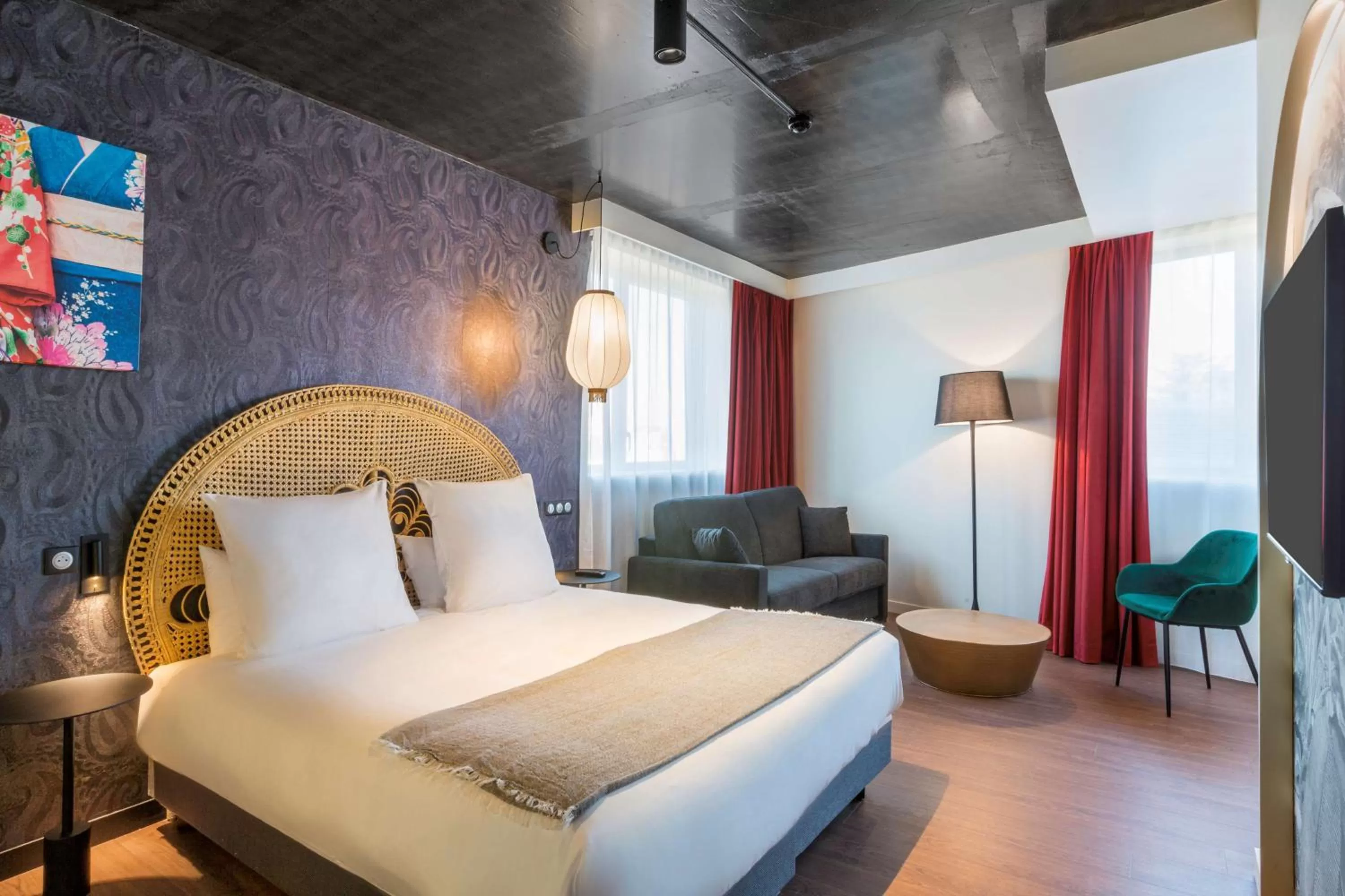 Photo of the whole room, Bed in Aiden by Best Western Lorient Centre