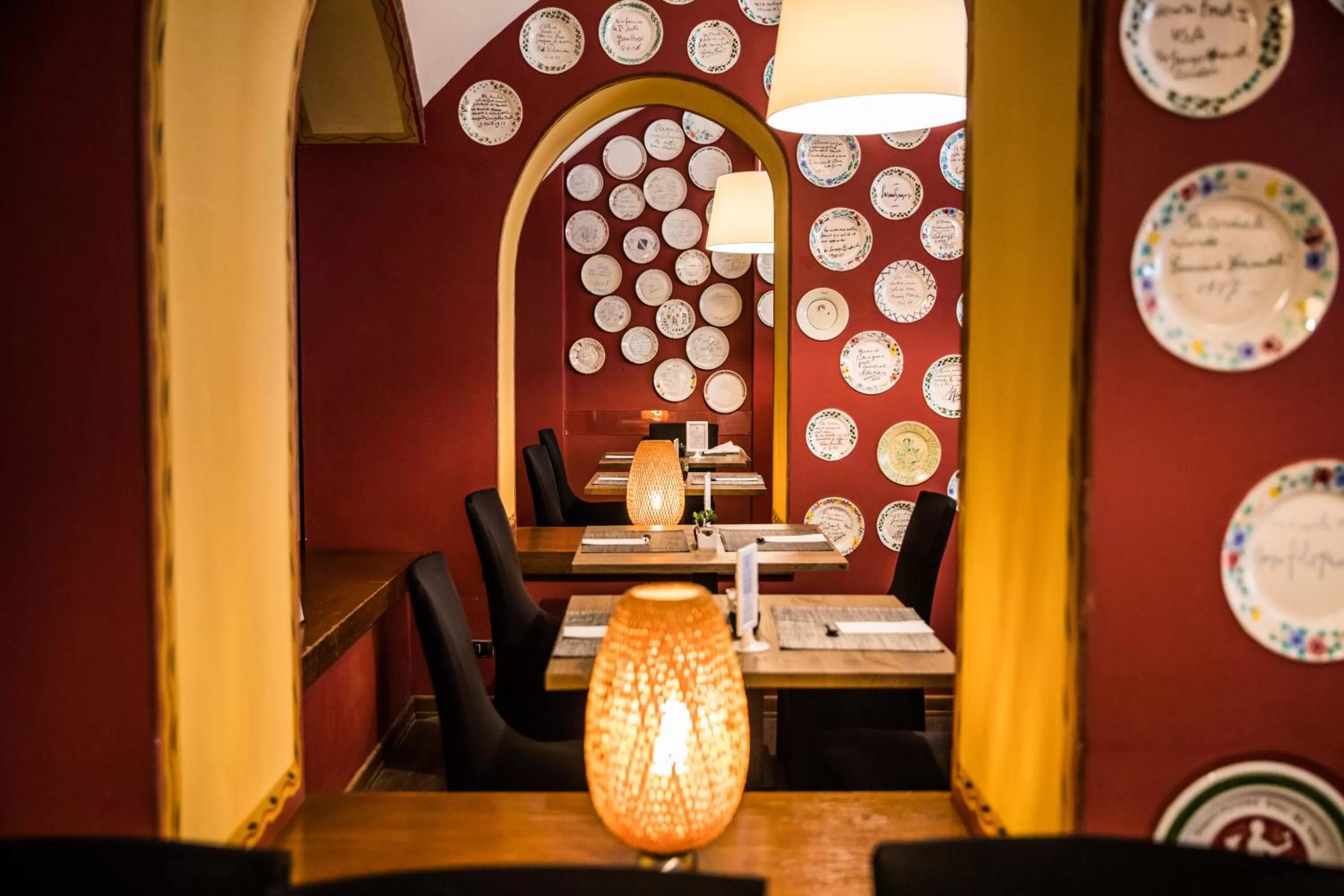 Restaurant/places to eat in Hotel Casali