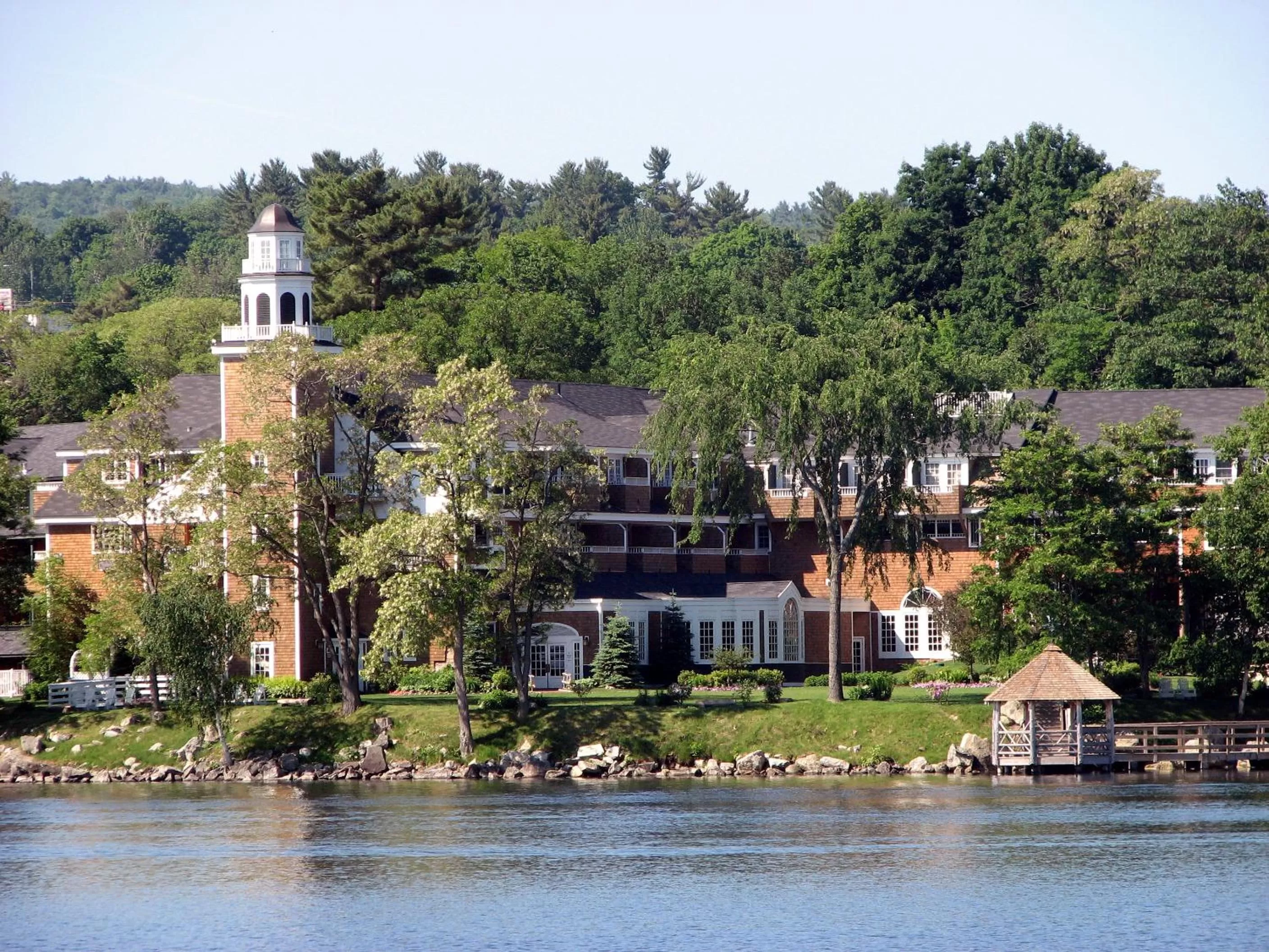 Property building in Mill Falls Resort Collection at the Lake