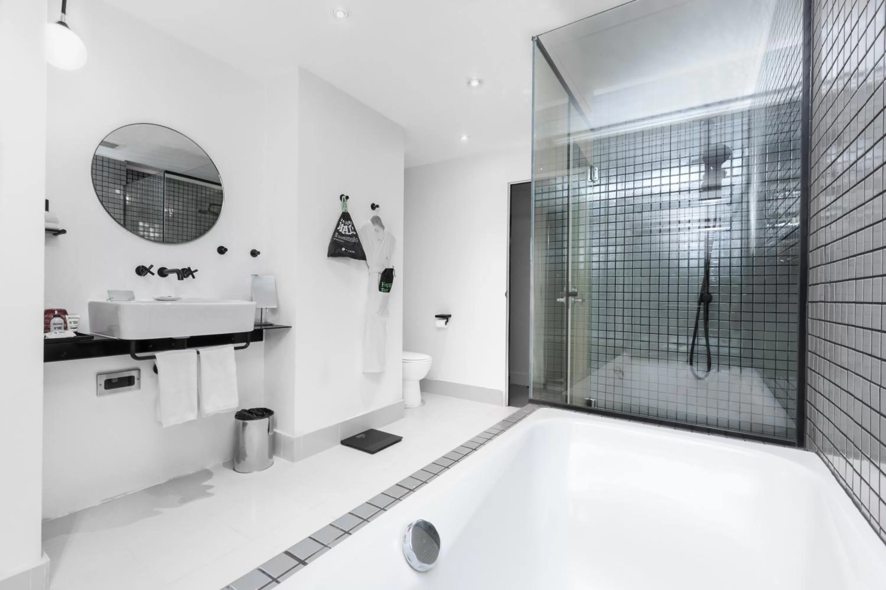 Bathroom in Ovolo Sydney Woolloomooloo, a Wyndham Hotel