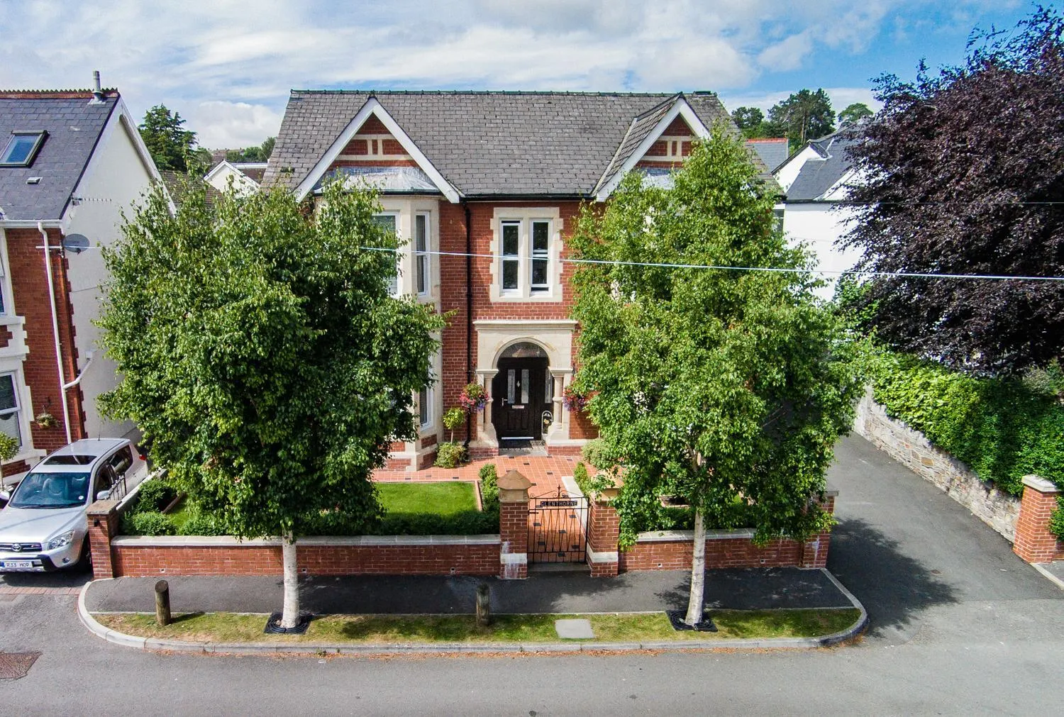 Facade/entrance in Studios At Glenthorne