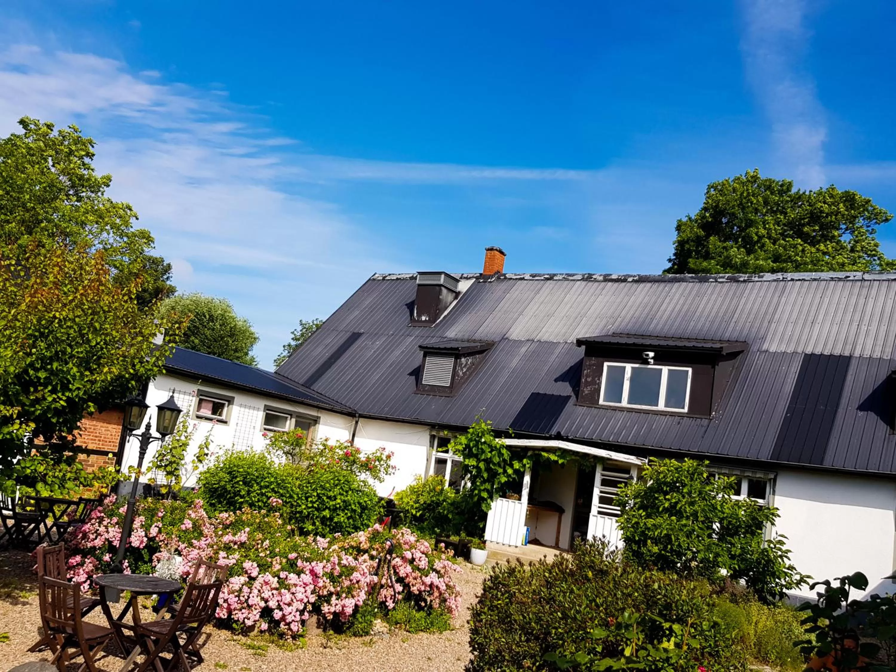 Property building in Stora Herrestad B&B