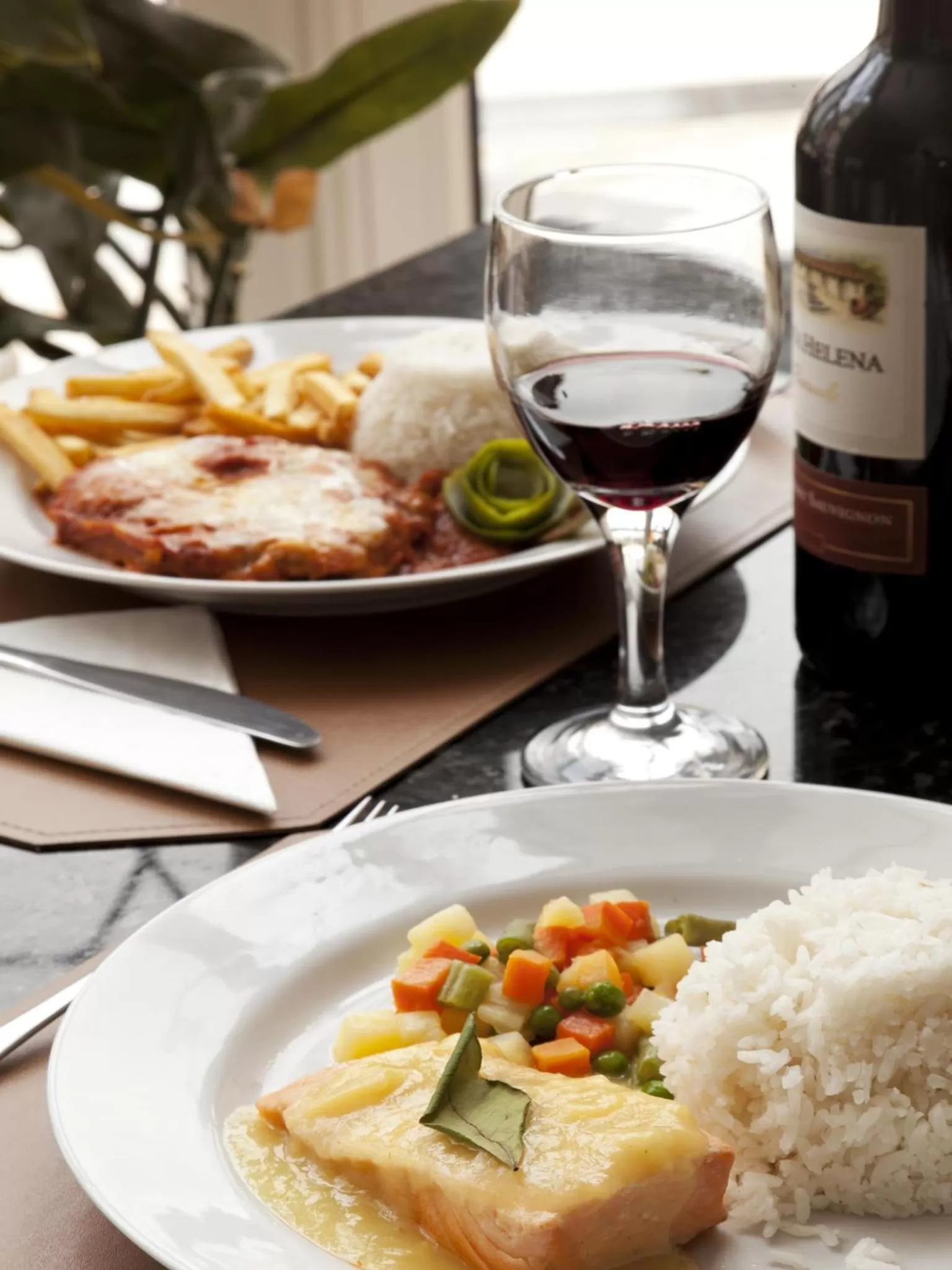 Restaurant/places to eat in Red Roof Inn Jundiaí