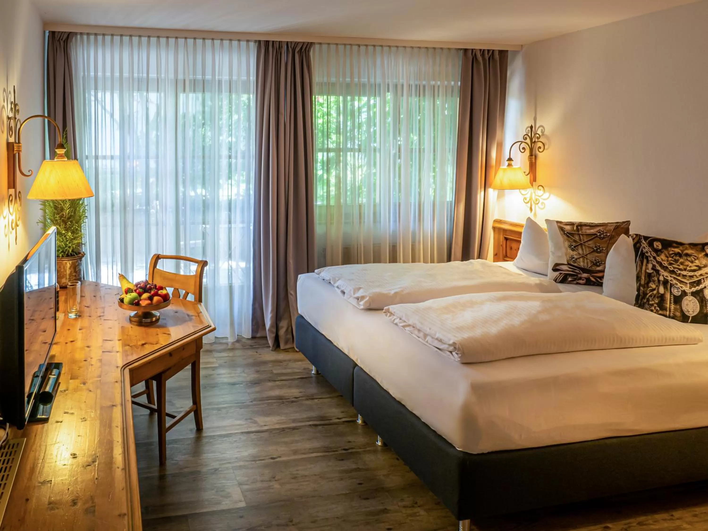 Photo of the whole room, Bed in Mäsers Allgäuherz