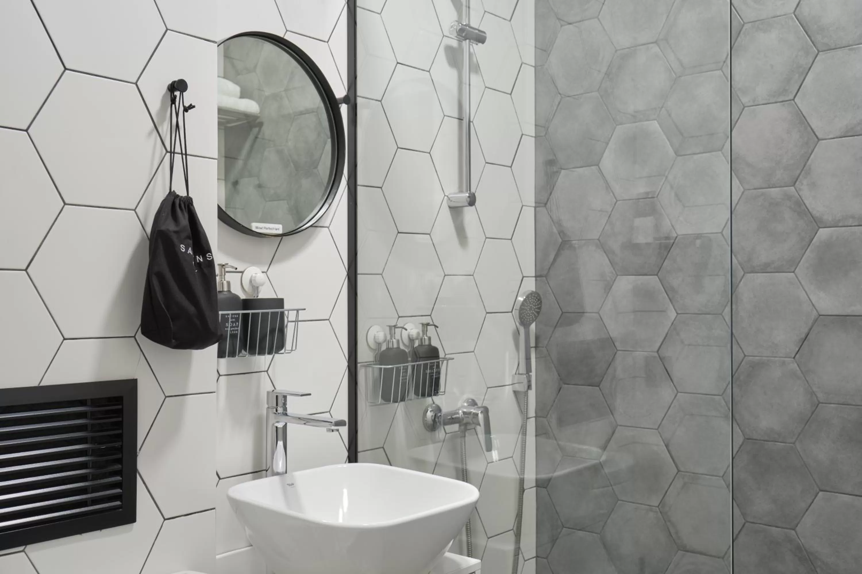 Bathroom in Sapiens Hotel