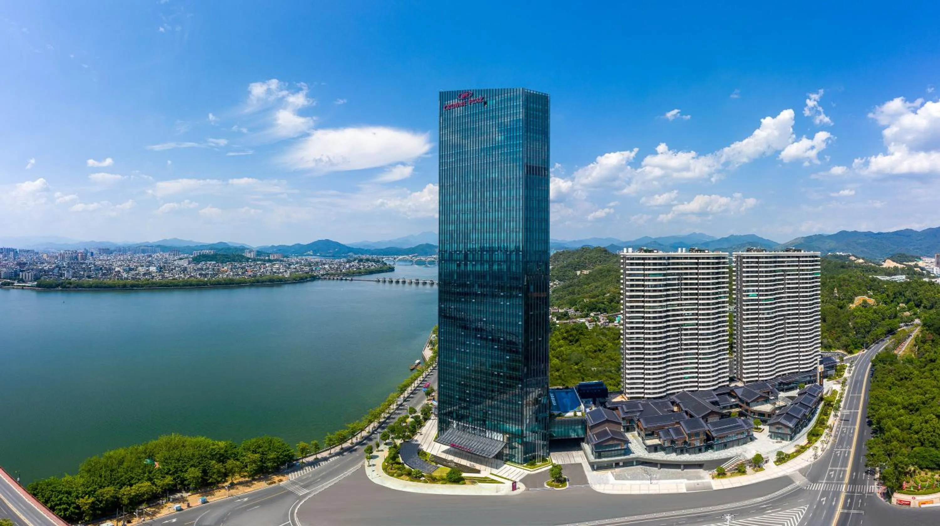 Property building in Crowne Plaza Chaozhou Riverside by IHG