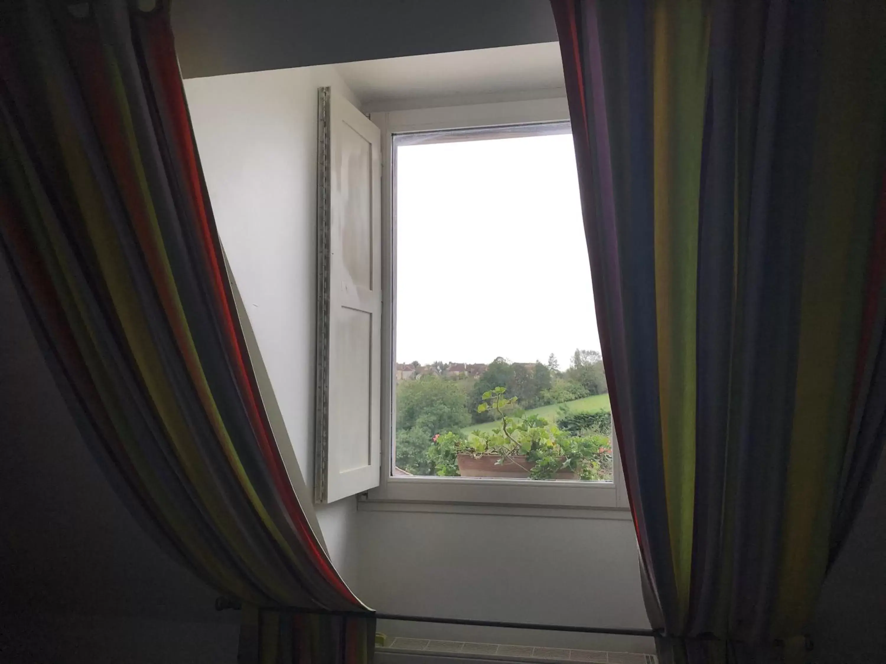 Double Room in La Maison du Parc Double Room in La Maison du Parc