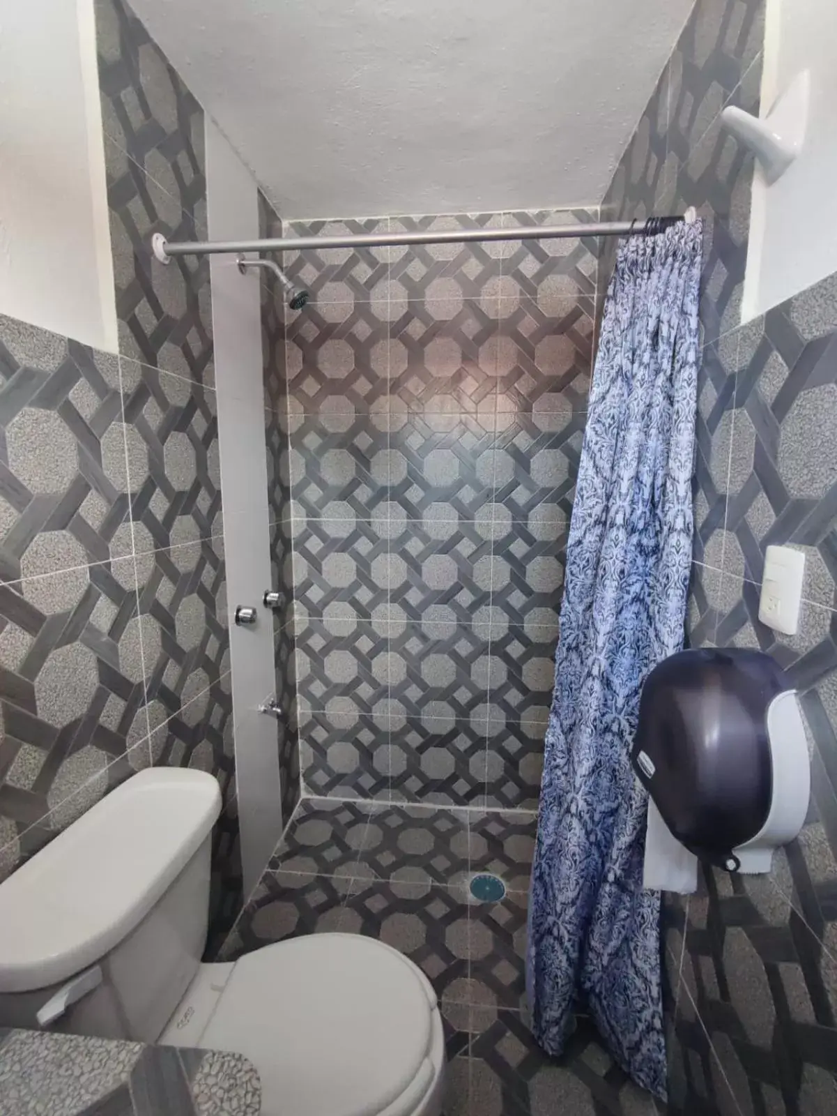 Budget Double Room in Hotel Rath Budget Double Room in Hotel Rath