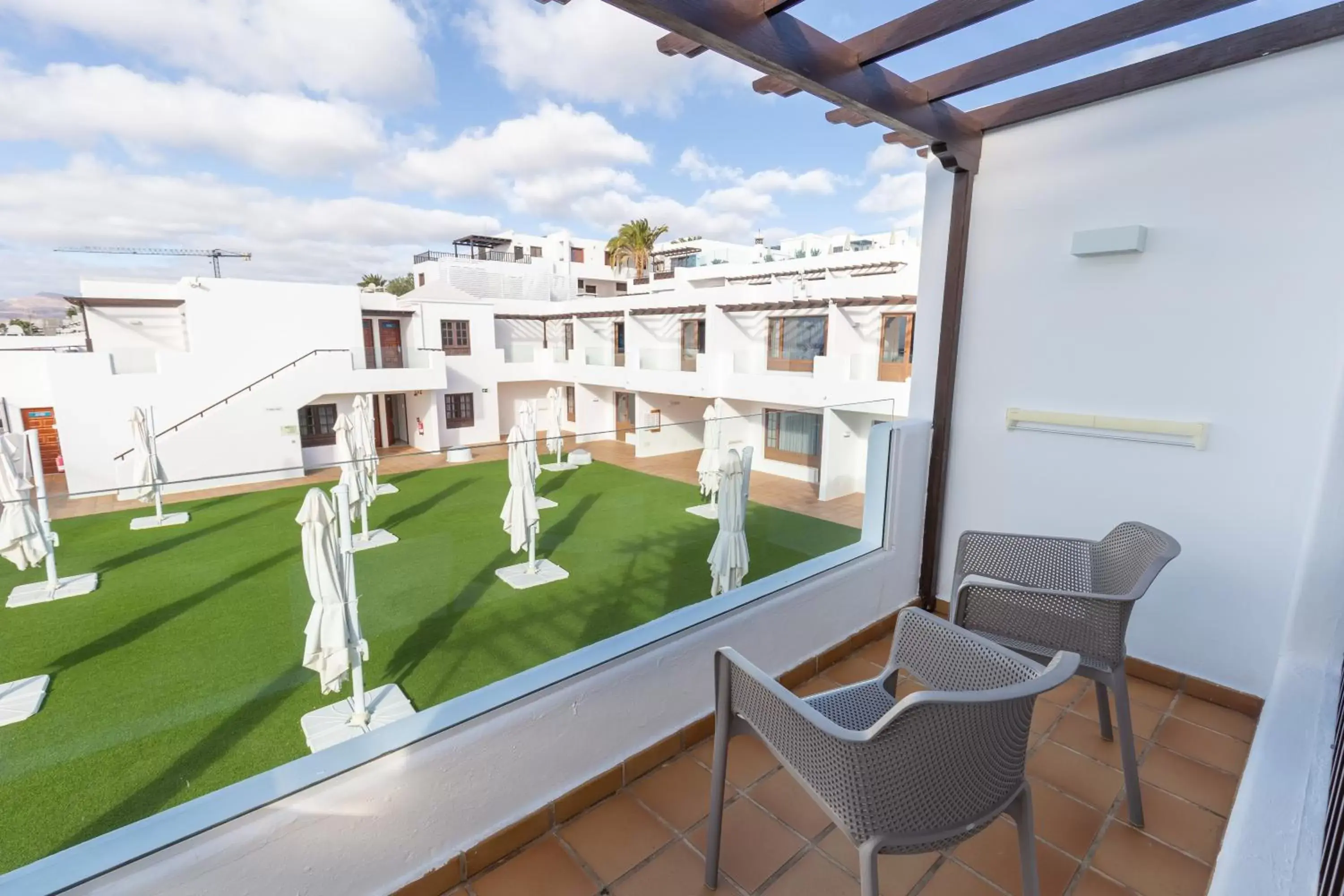 One-Bedroom Apartment (2 Adults) in R2 Bahia Kontiki One-Bedroom Apartment (2 Adults) in R2 Bahia Kontiki