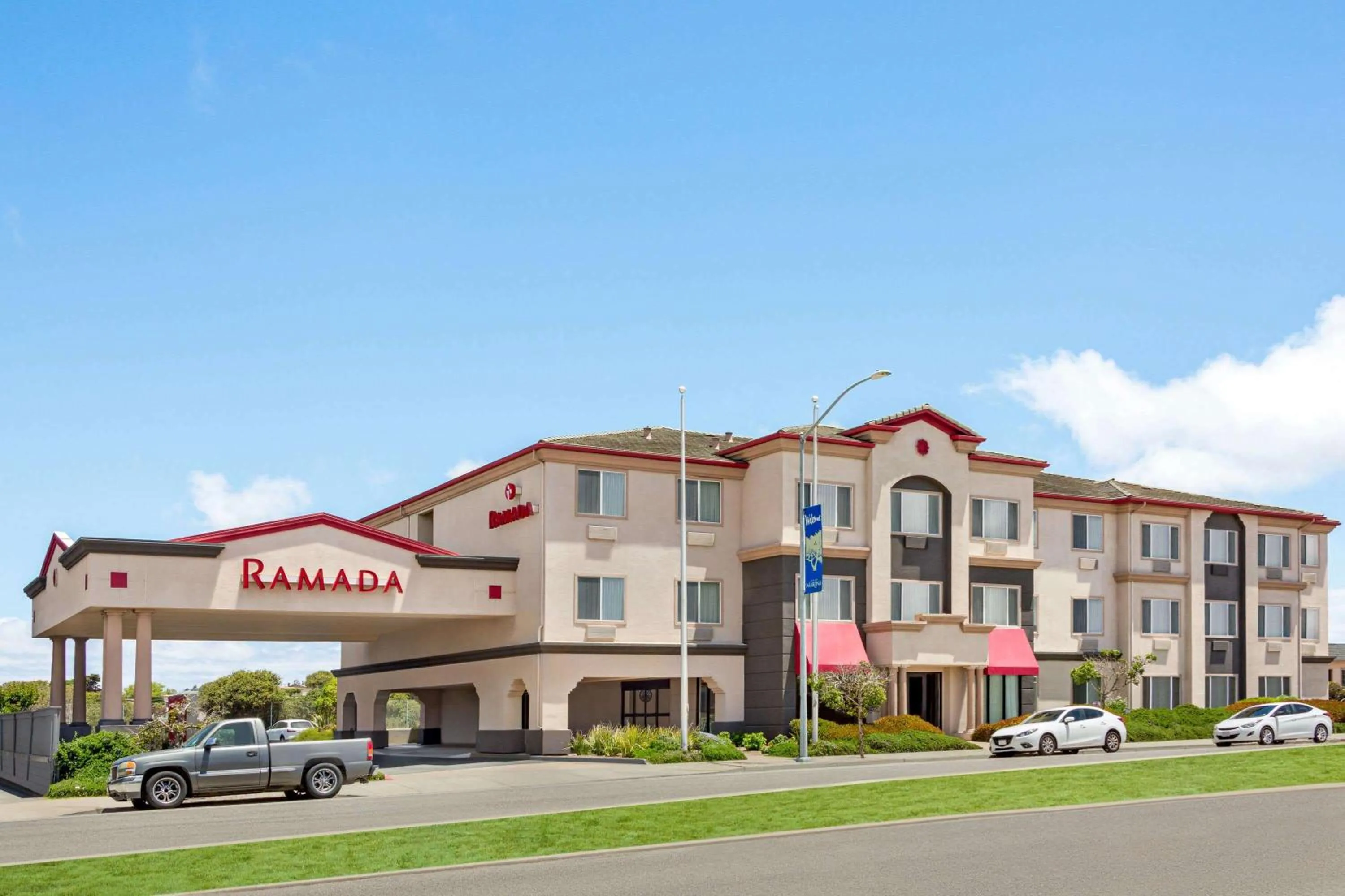 Property building in Ramada by Wyndham Marina