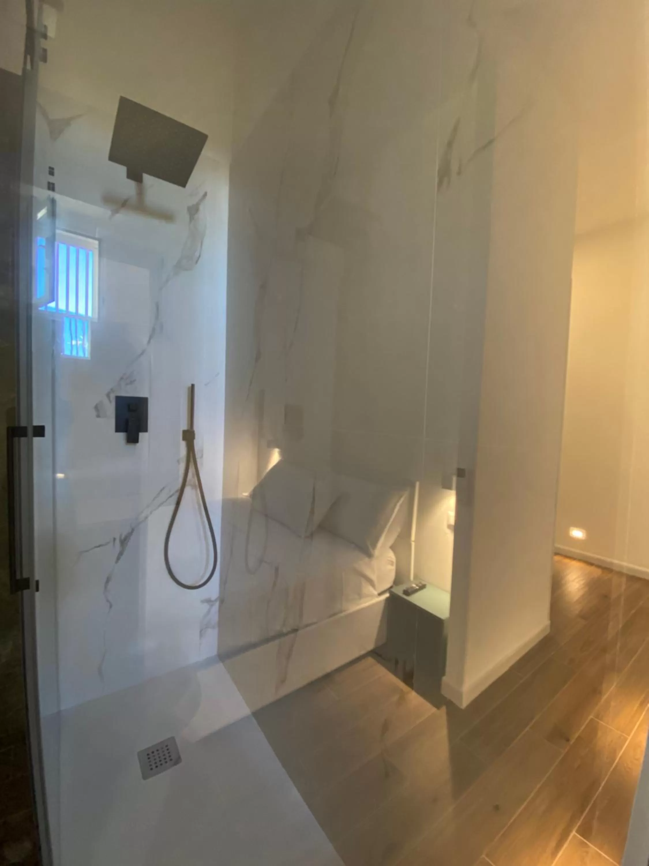 Shower, Bathroom in Casa Roma