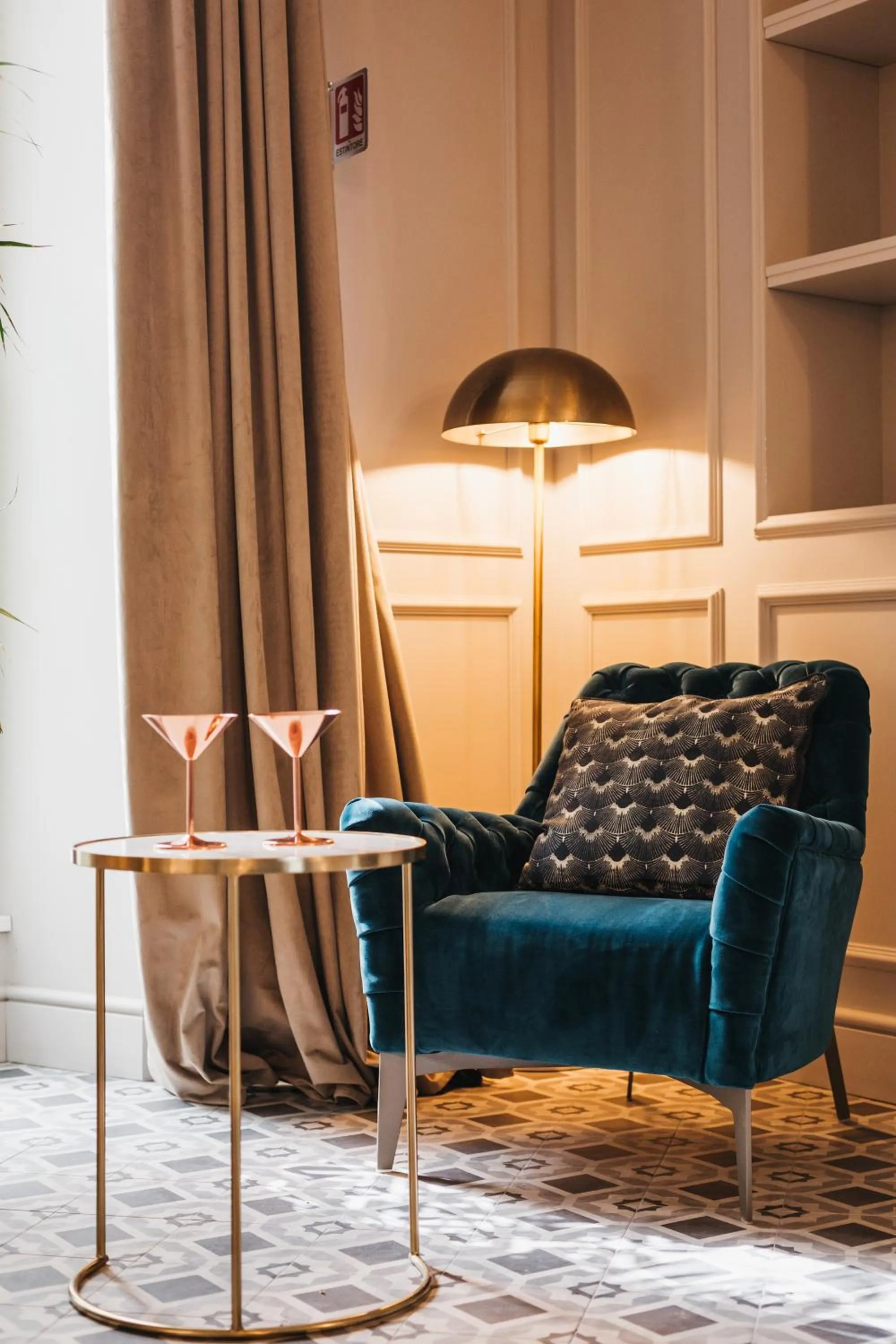 Communal lounge/ TV room in Palazzo 42 - Boutique Hotel & Suites