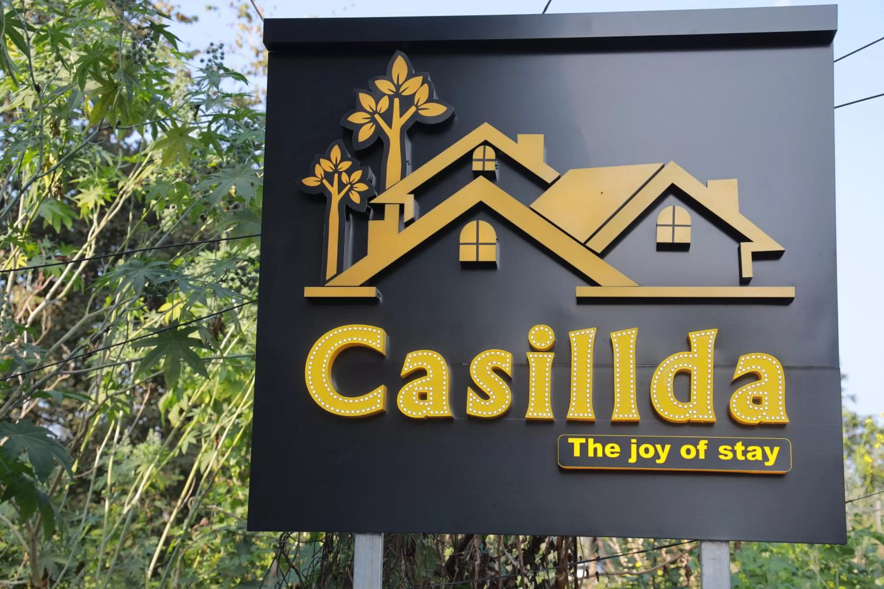 Property logo or sign in Casillda Munnar