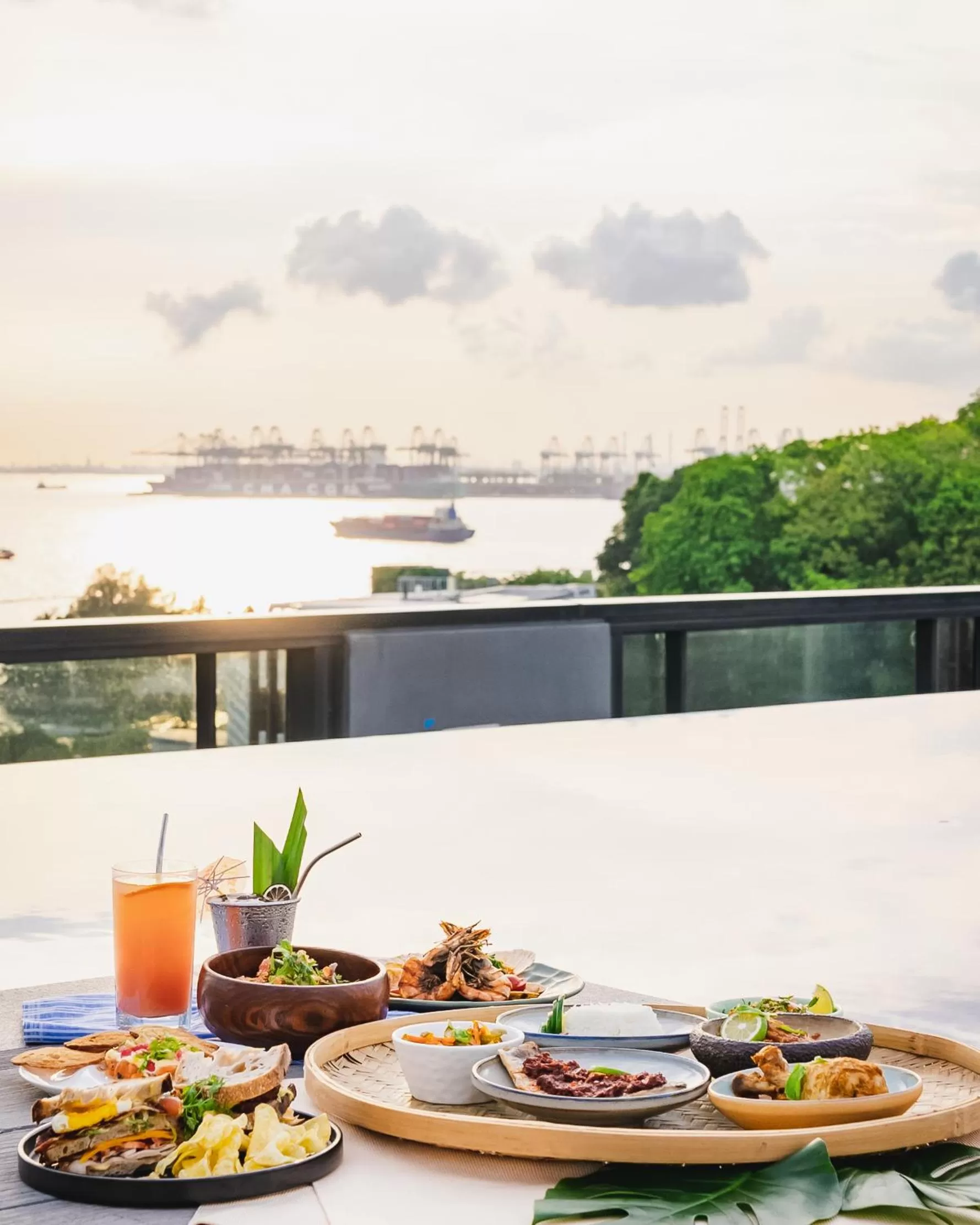 Restaurant/places to eat in The Outpost Hotel Sentosa by Far East Hospitality