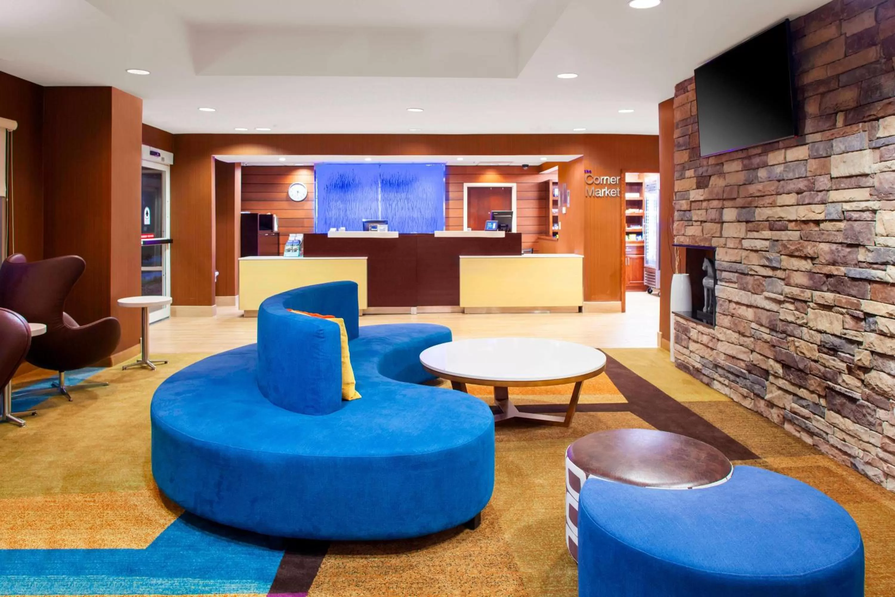 Lobby or reception in Fairfield Inn & Suites Macon