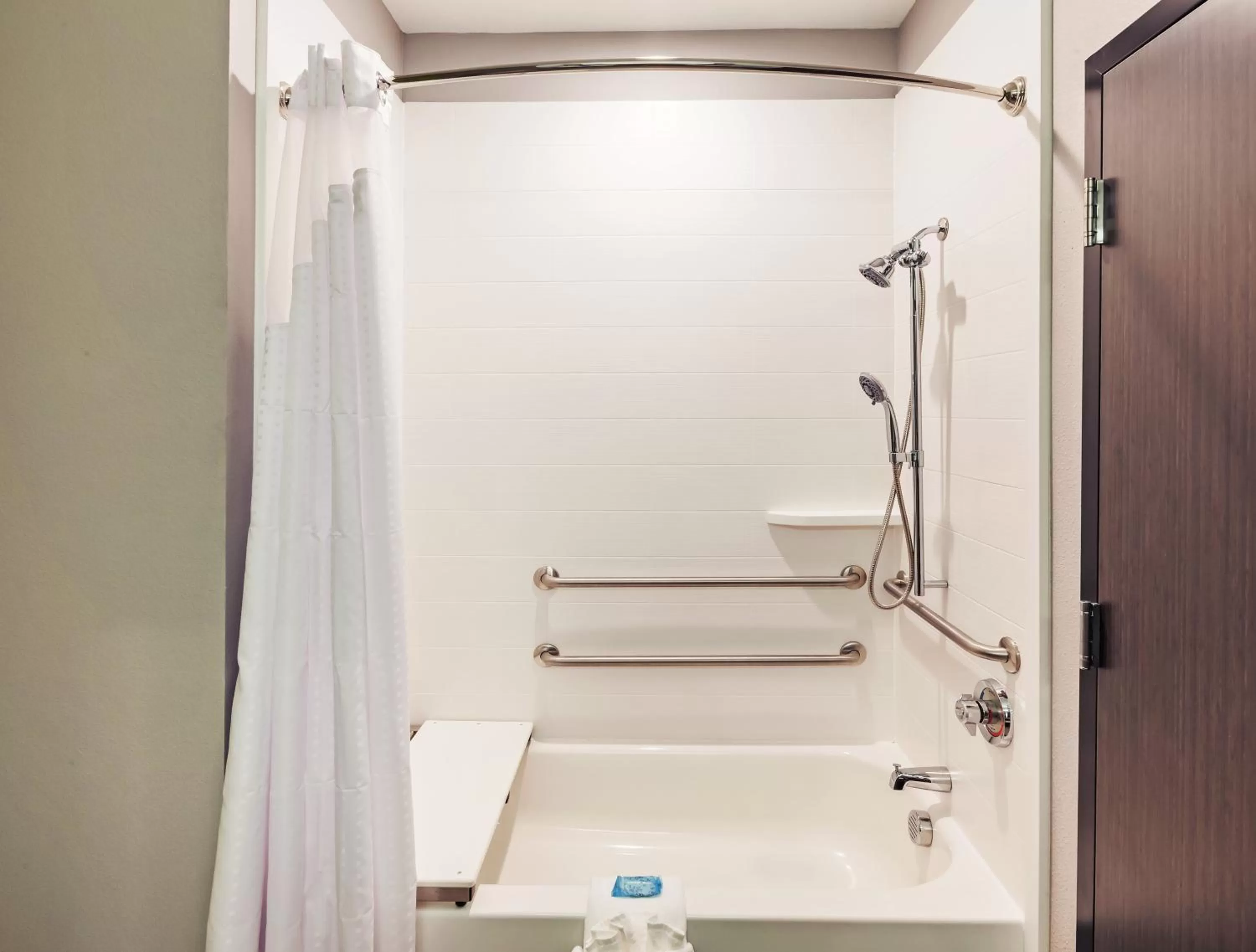 Bathroom in Holiday Inn Express & Suites Perryton by IHG